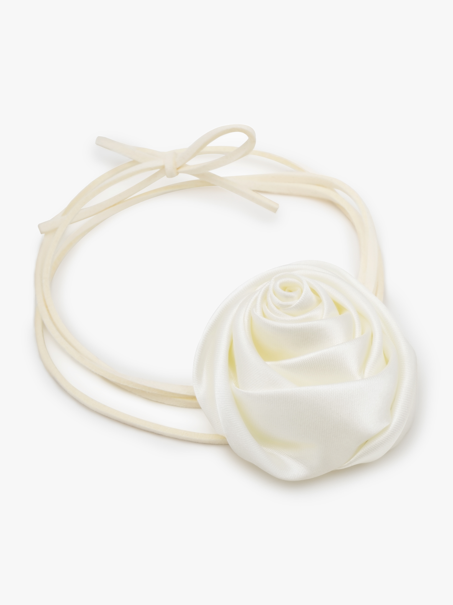 Lace necklace with satin flower