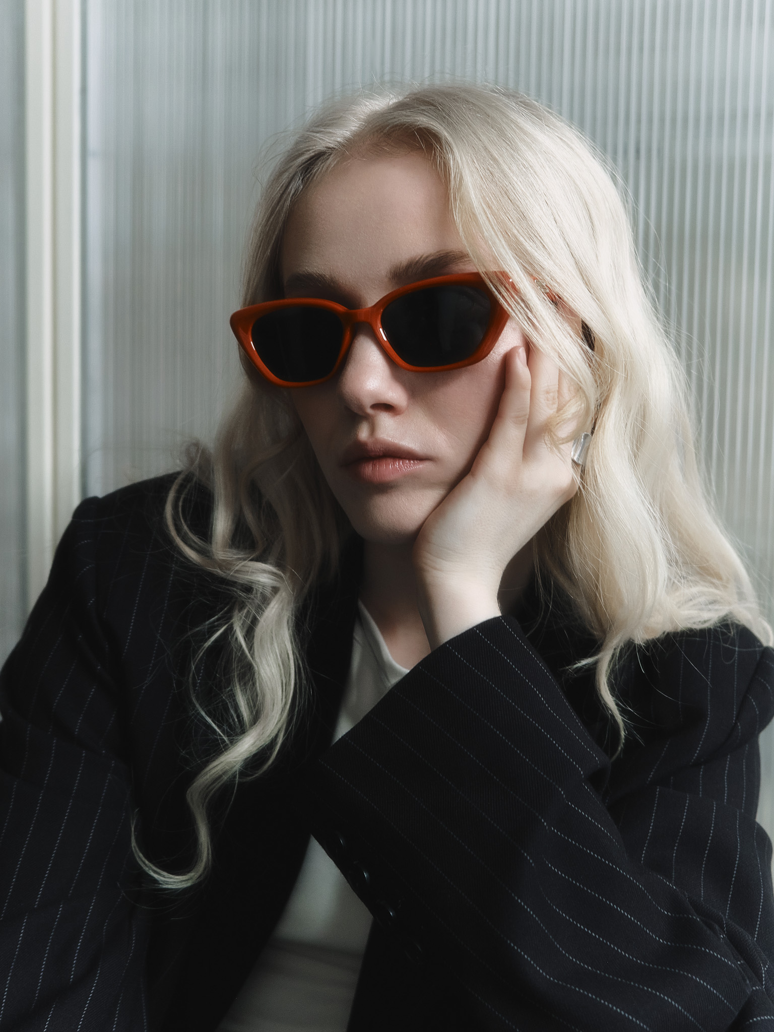 Large sunglasses with glossy frames