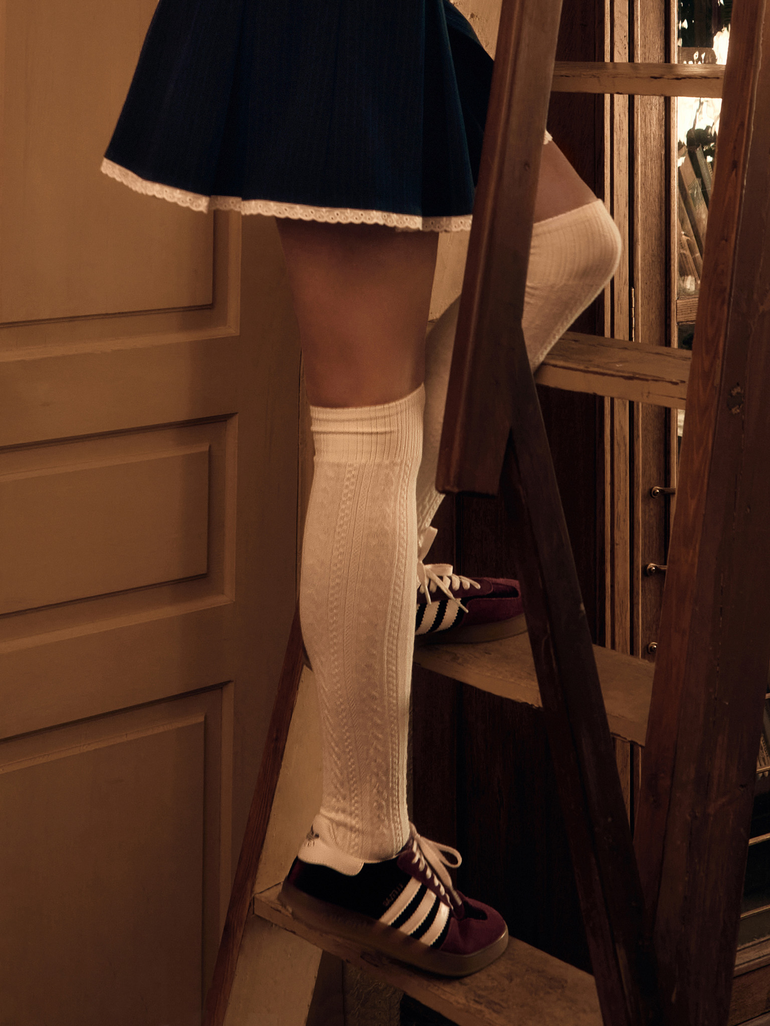 Рельефные гольфы выше колена