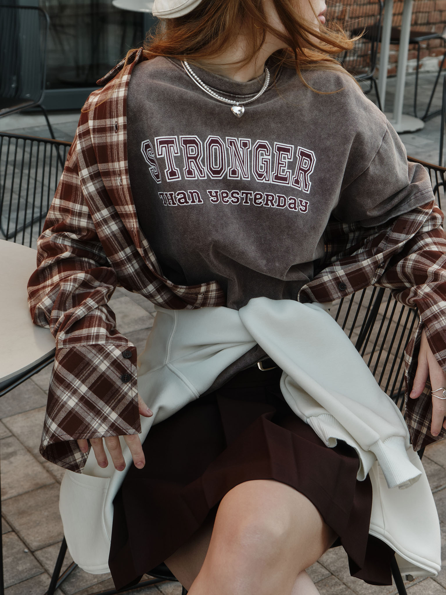 Свободная футболка с крупным принтом