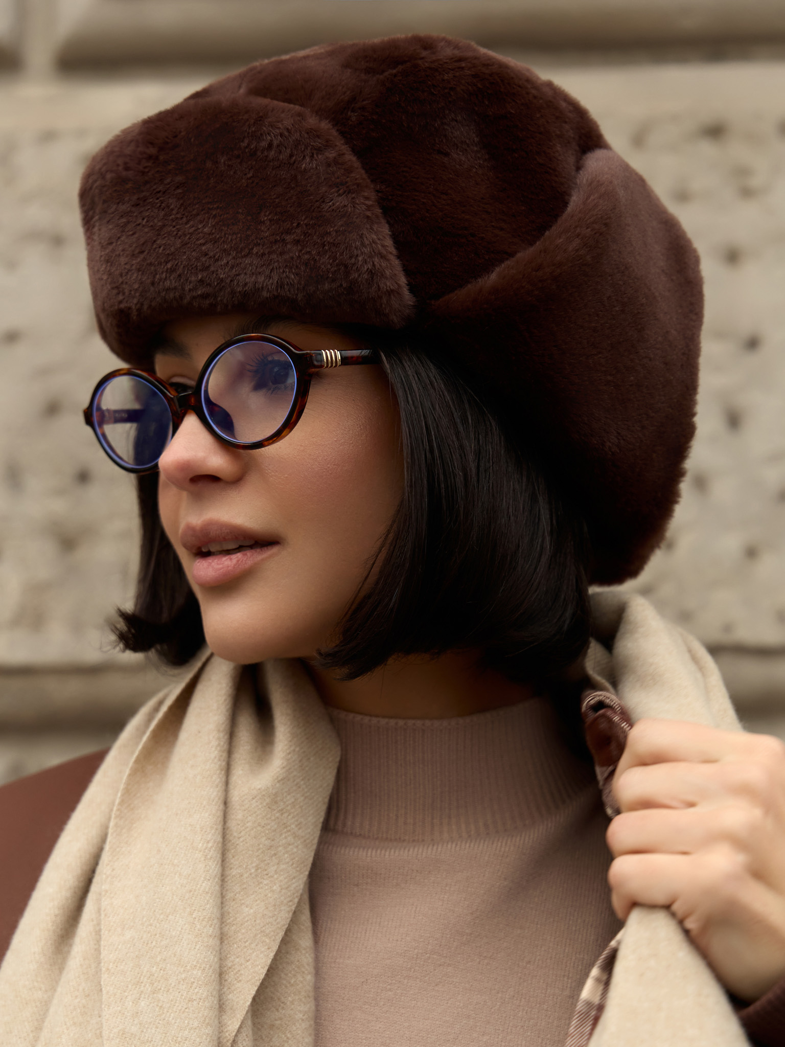 Ushanka-Mütze aus Eco-Pelz