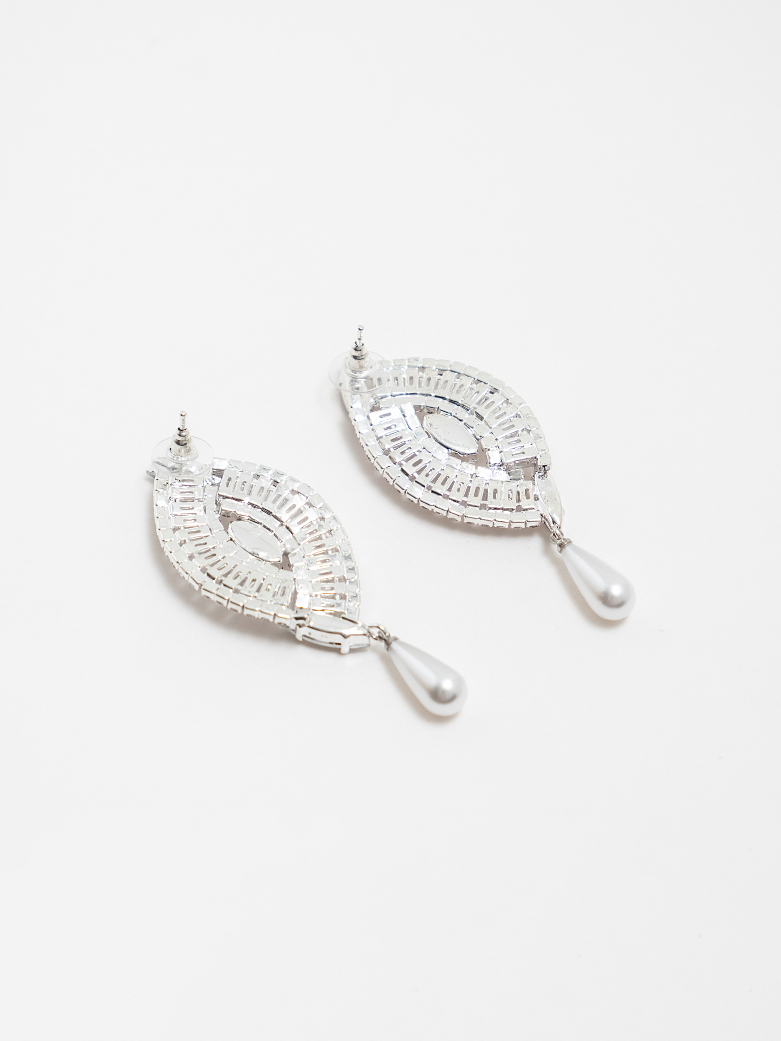 Rhinestone earrings with pearl pendants