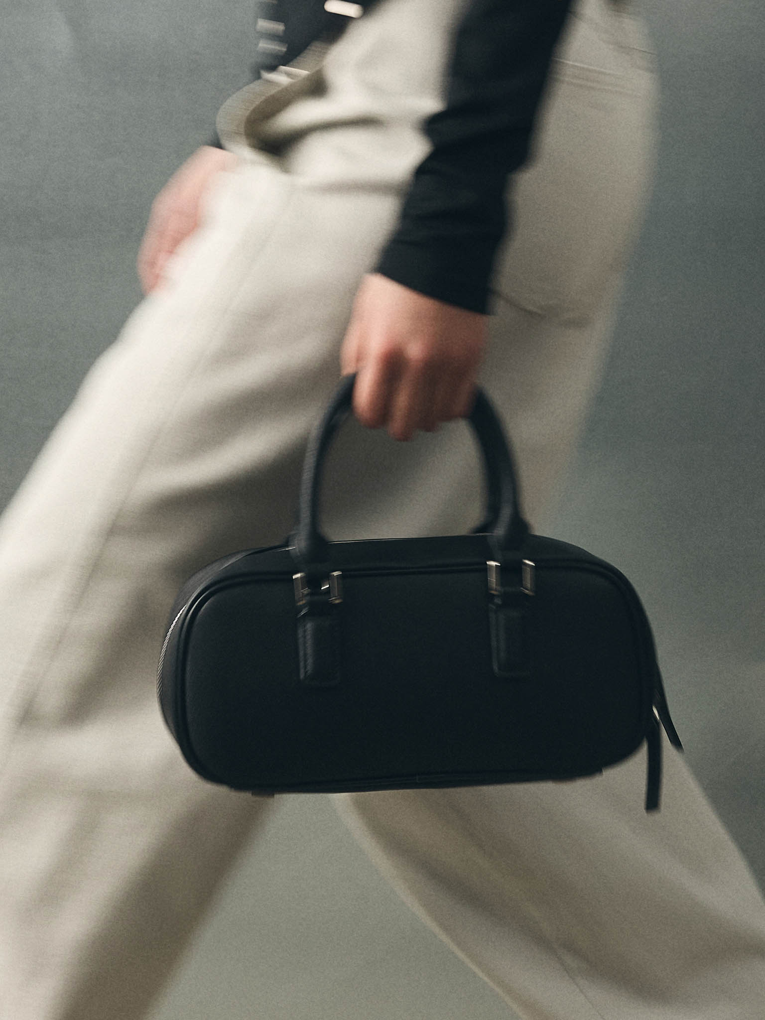 Torba z krótkimi uchwytami i paskiem