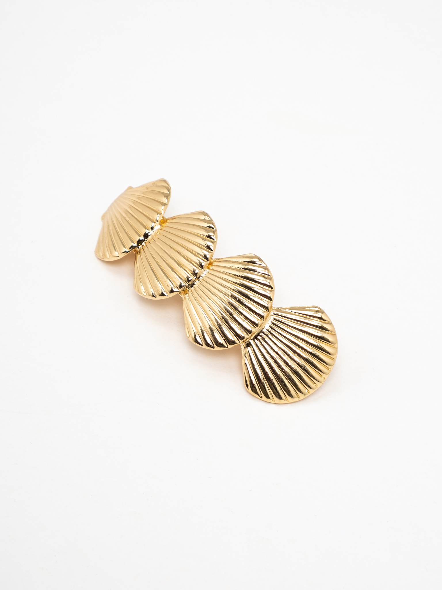 Заколка для волос с декором в виде раковин