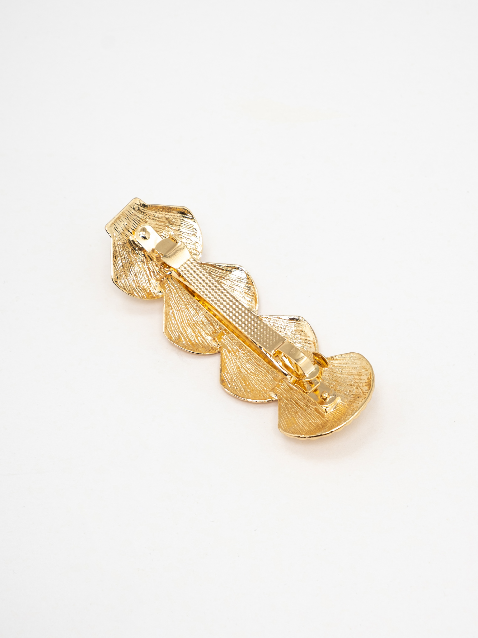 Заколка для волос с декором в виде раковин