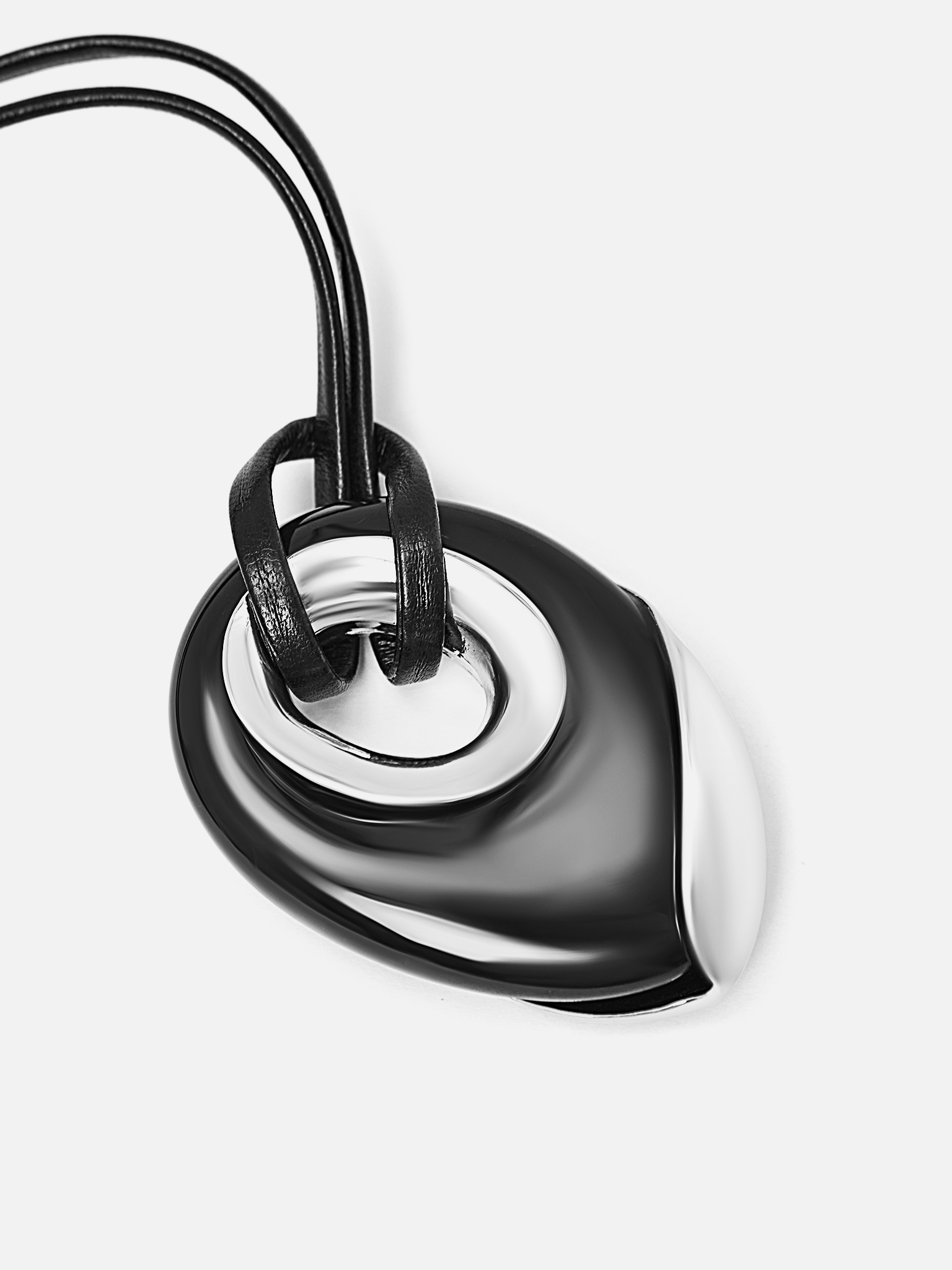 Lace necklace with metal pendant