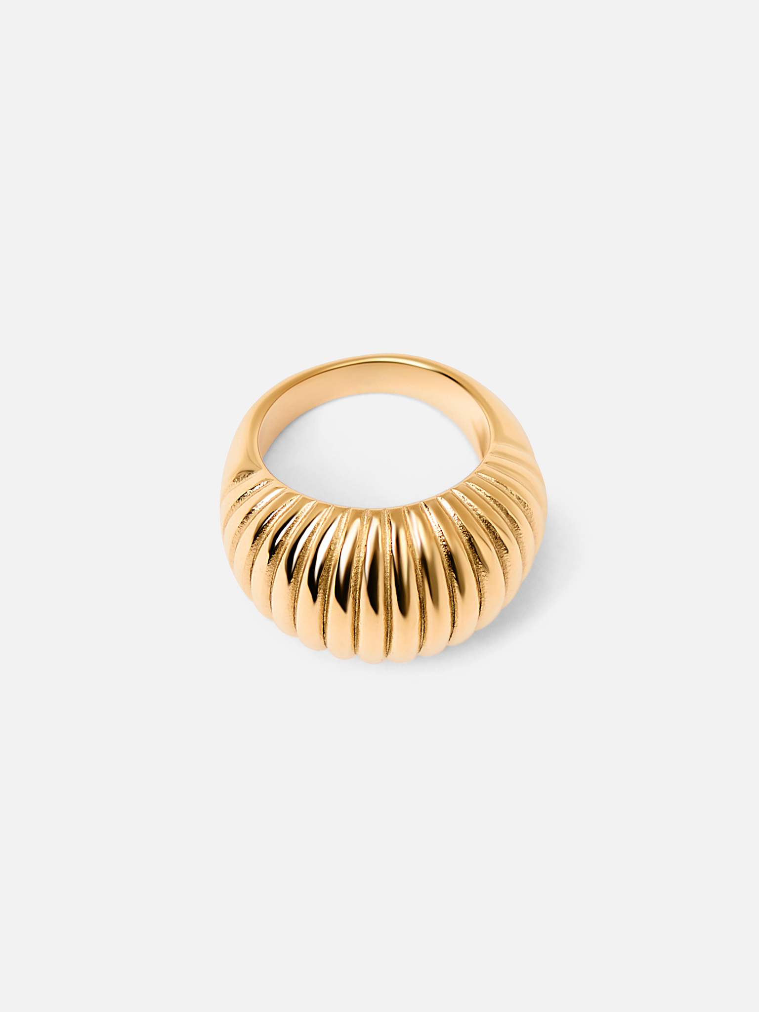 Ribbed puffy metal ring