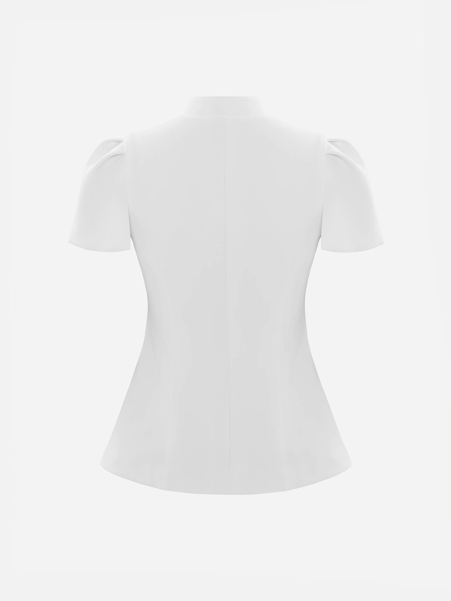 Приталенная блуза с воротником-стойкой