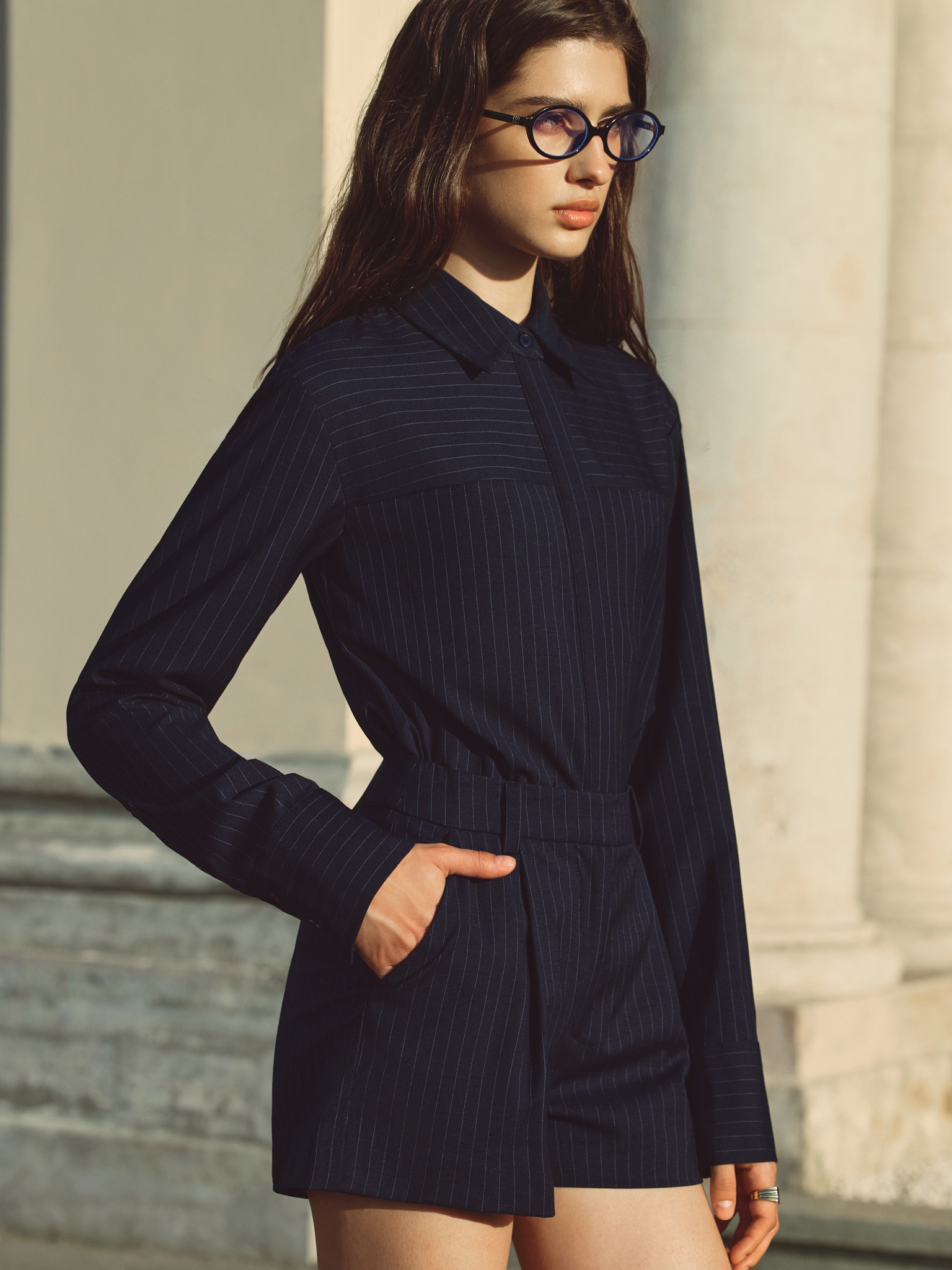 Mini shorts in fine pinstripes 