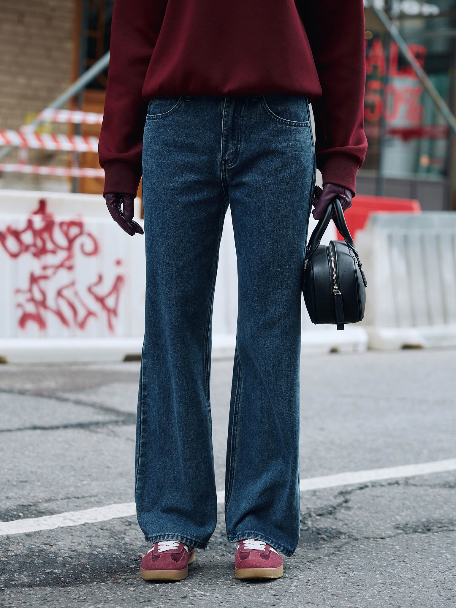 بنطال جينز فضفاض