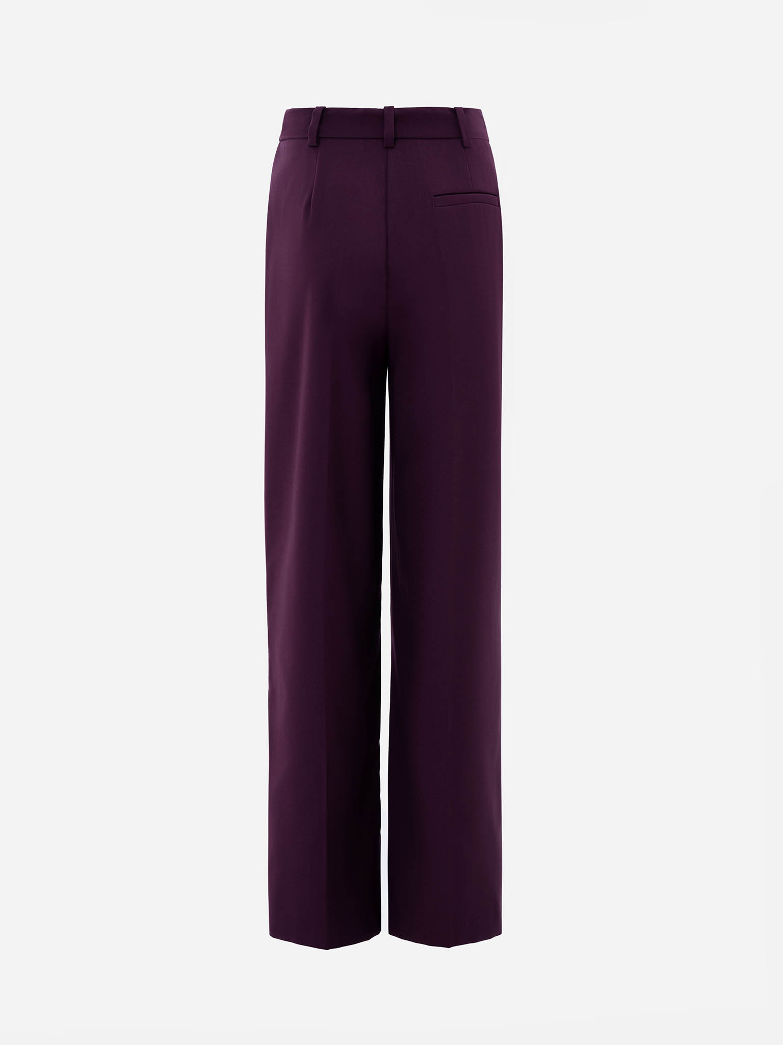 Loose-fitting trousers with waist pleats