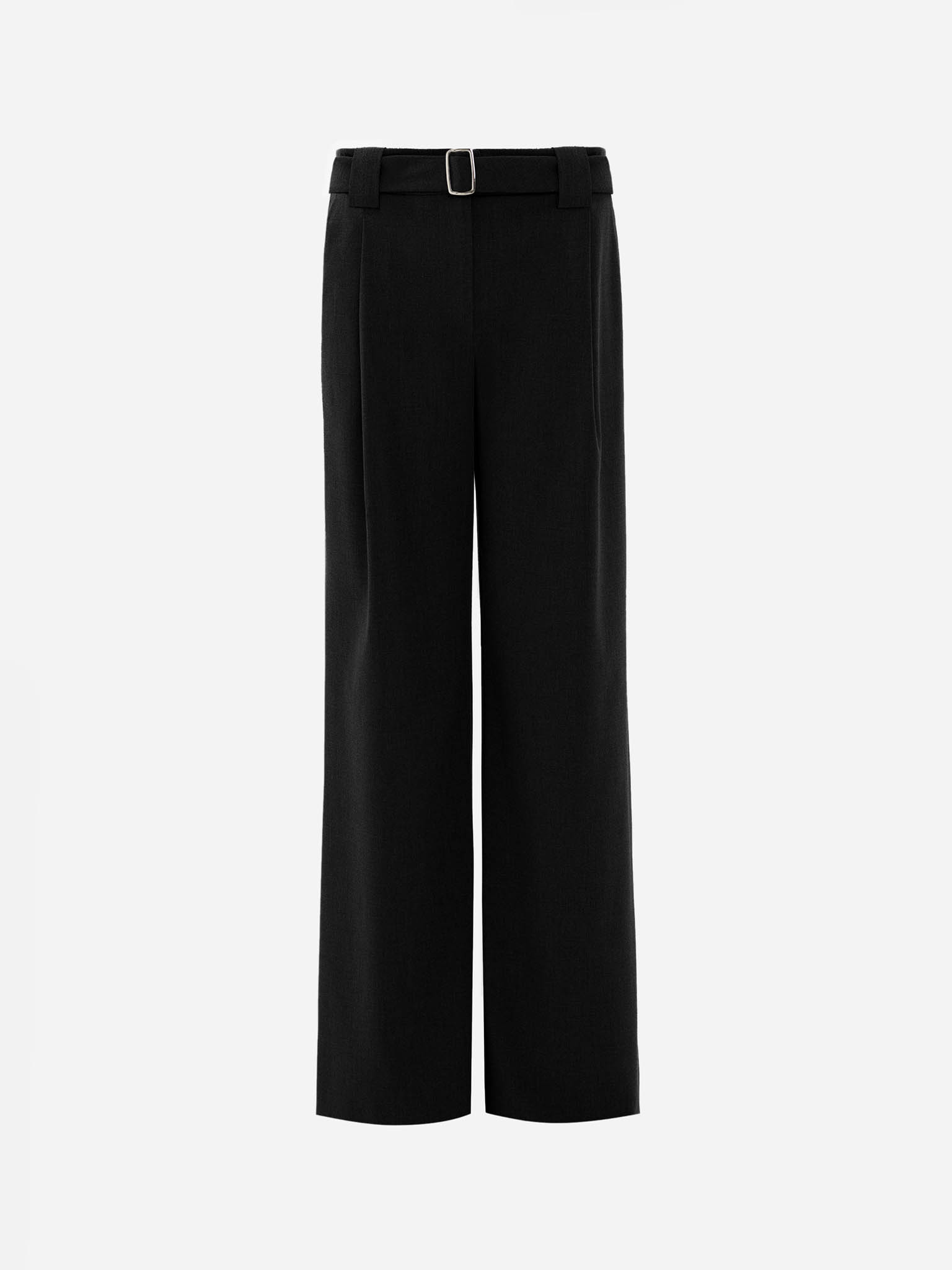 Lockere Hose mit tonalem Gürtel