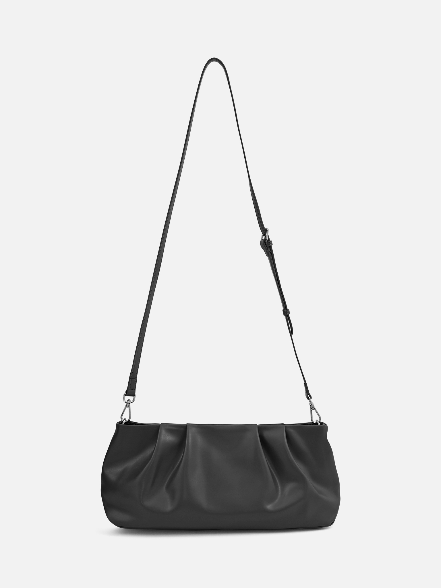 Клатч из экокожи с декоративными складками