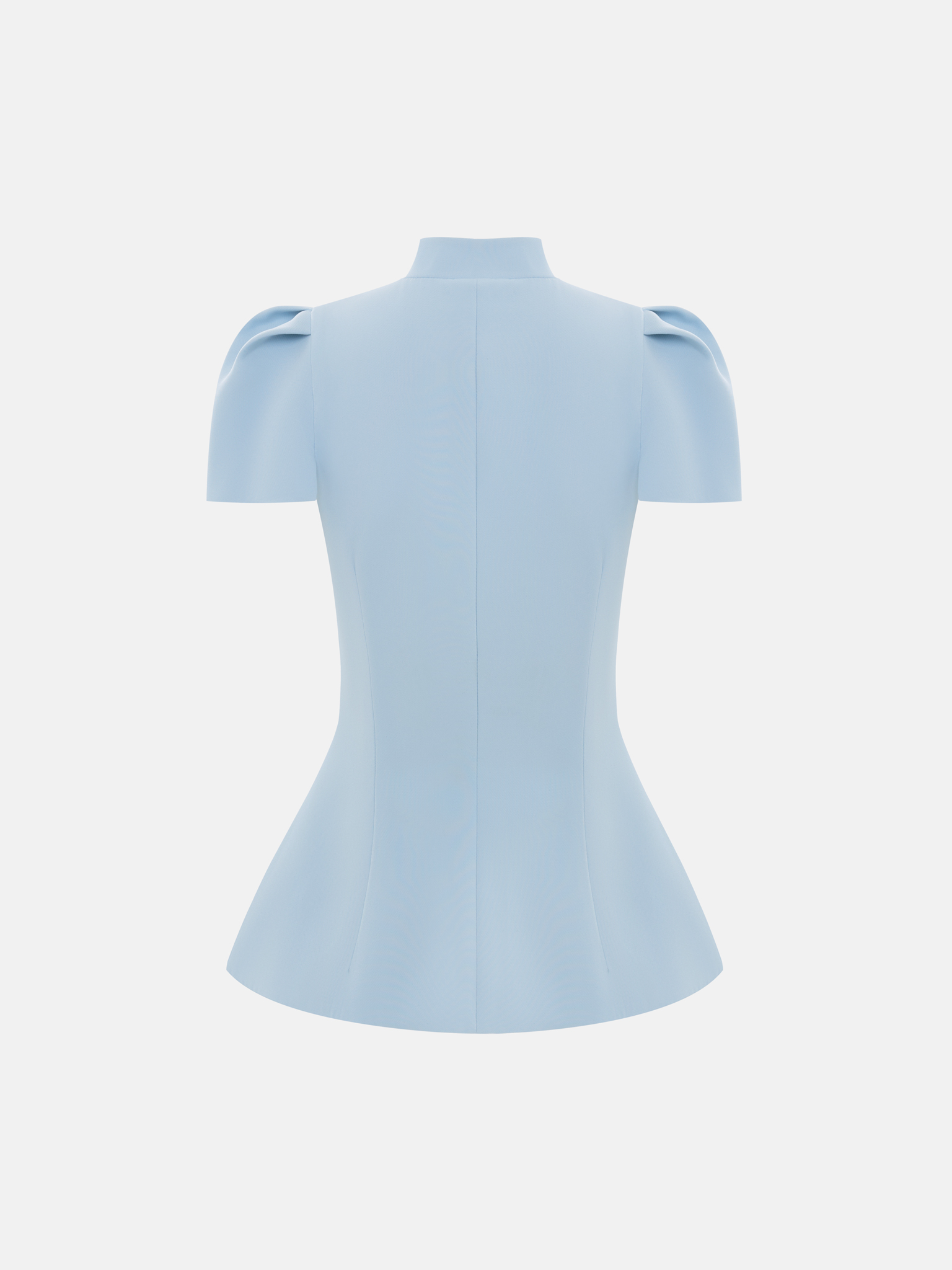 Приталенная блуза с воротником-стойкой