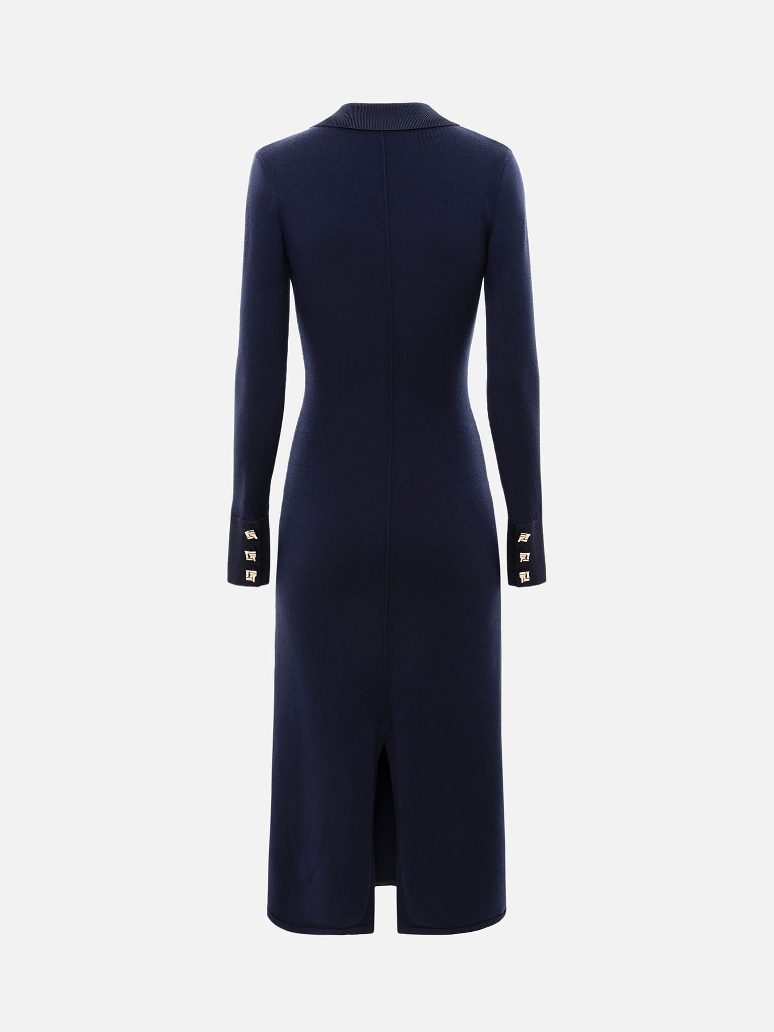 Трикотажное платье миди с треугольным воротником и крупными пуговицами