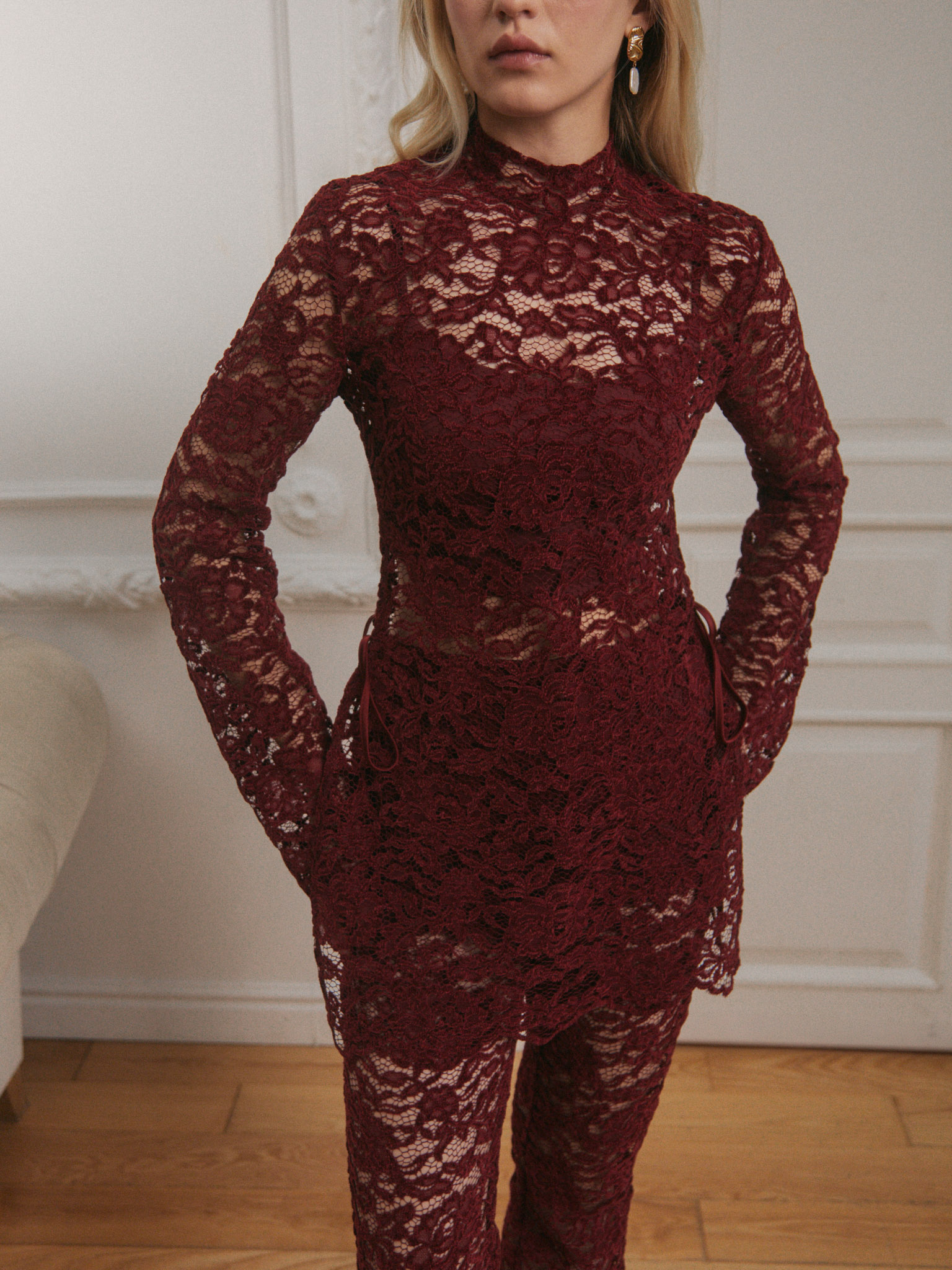 Bluse aus Guipure mit monochromem Oberteil