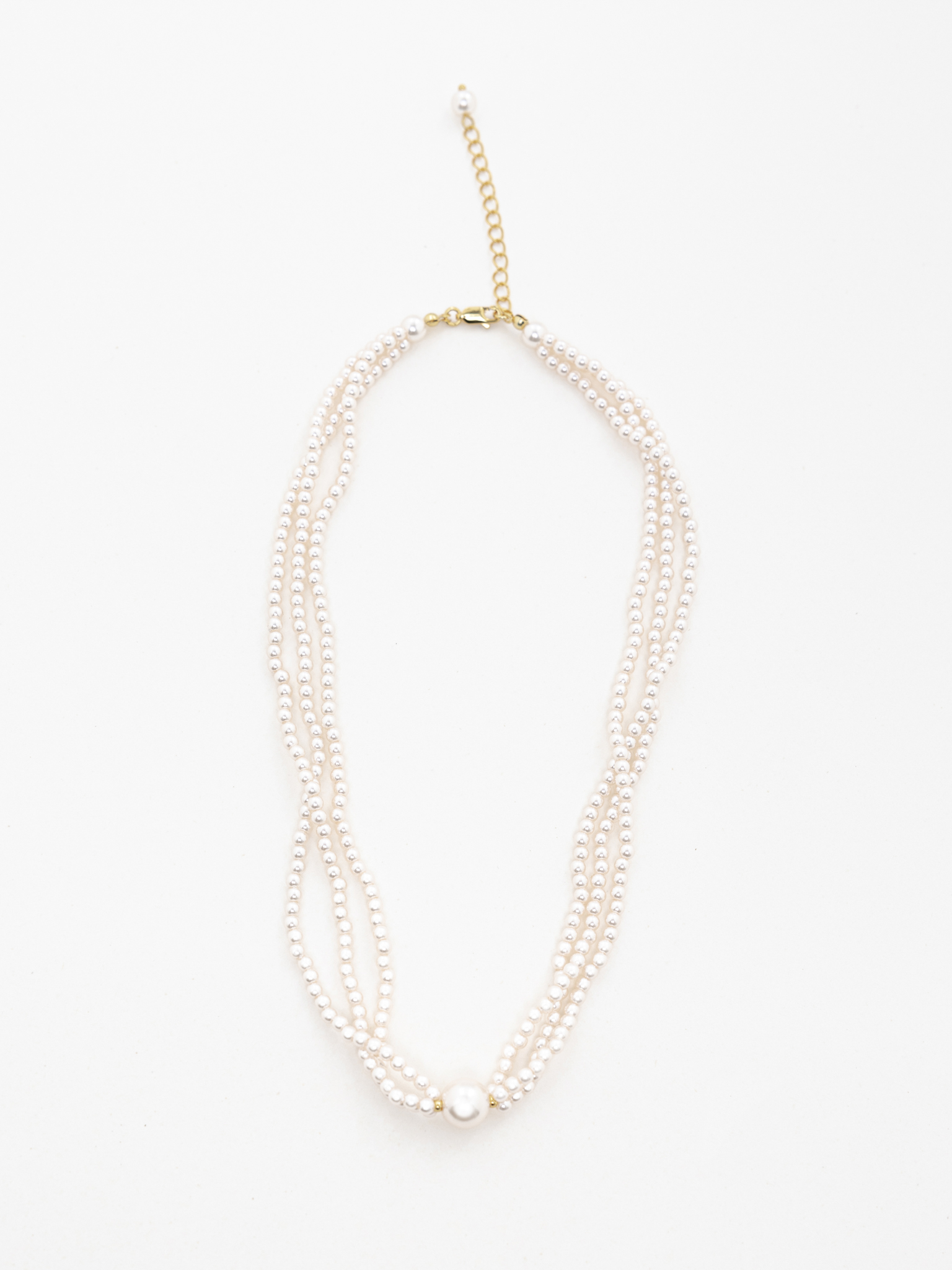 Жемчужное колье с бусинами разного размера