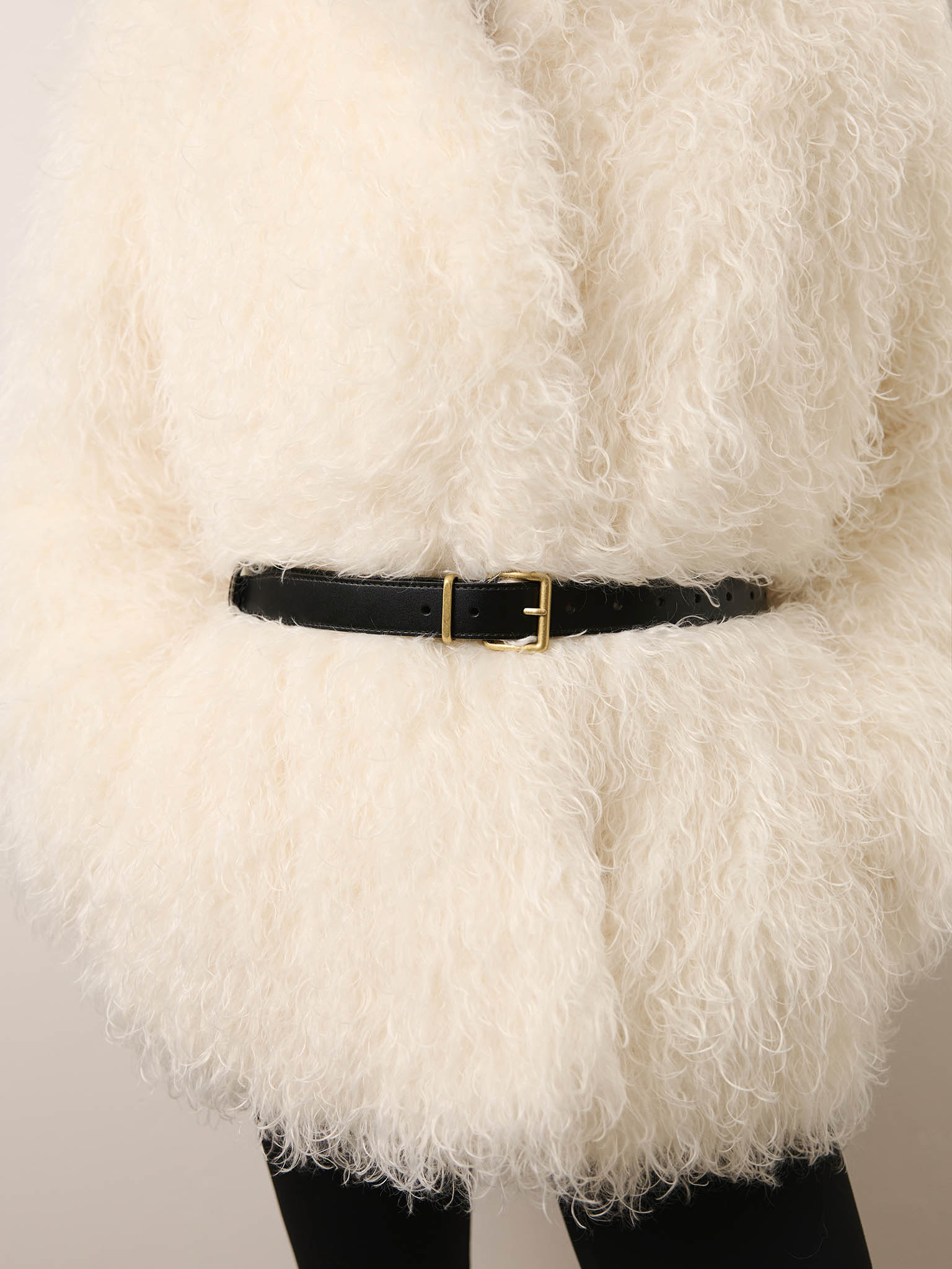 Кожаный ремень с квадратной пряжкой