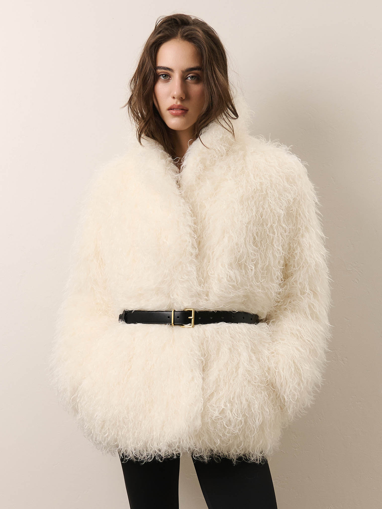 Кожаный ремень с квадратной пряжкой