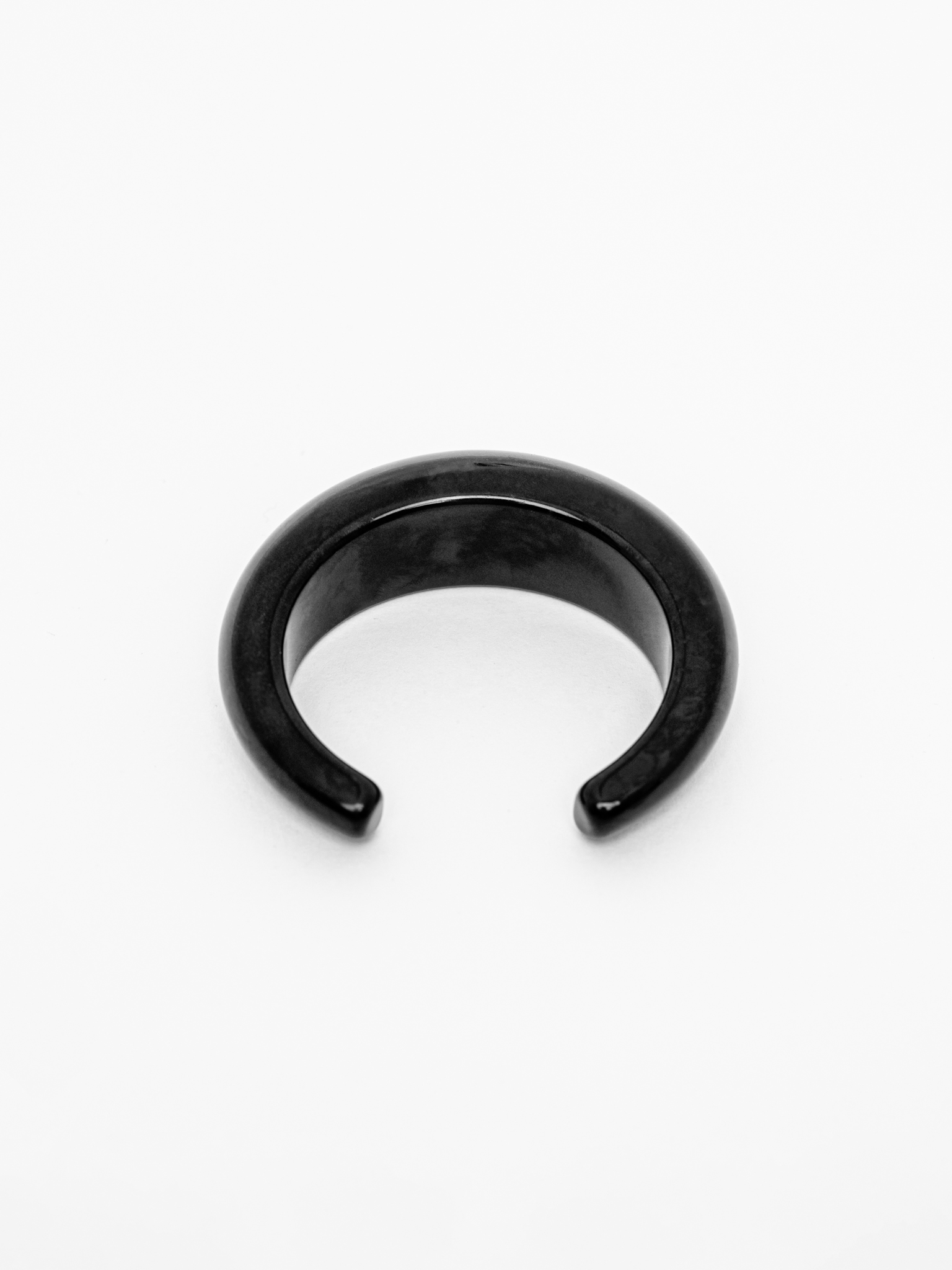 Voluminous round bracelet