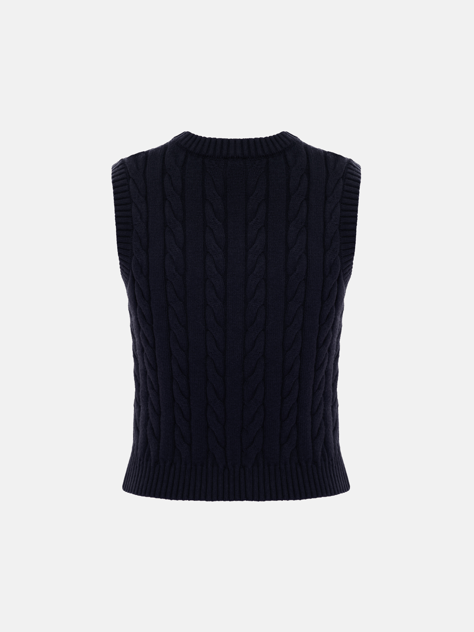 Жилет фактурной вязки