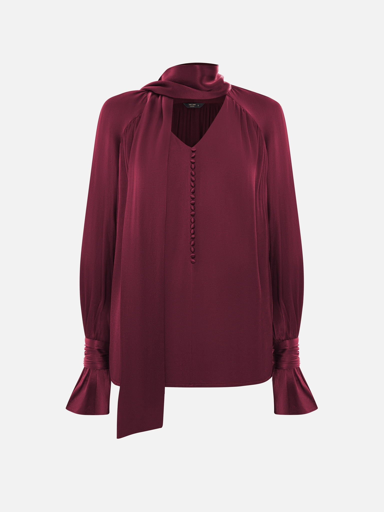 Блуза из вискозы с шарфом-лентой в тон