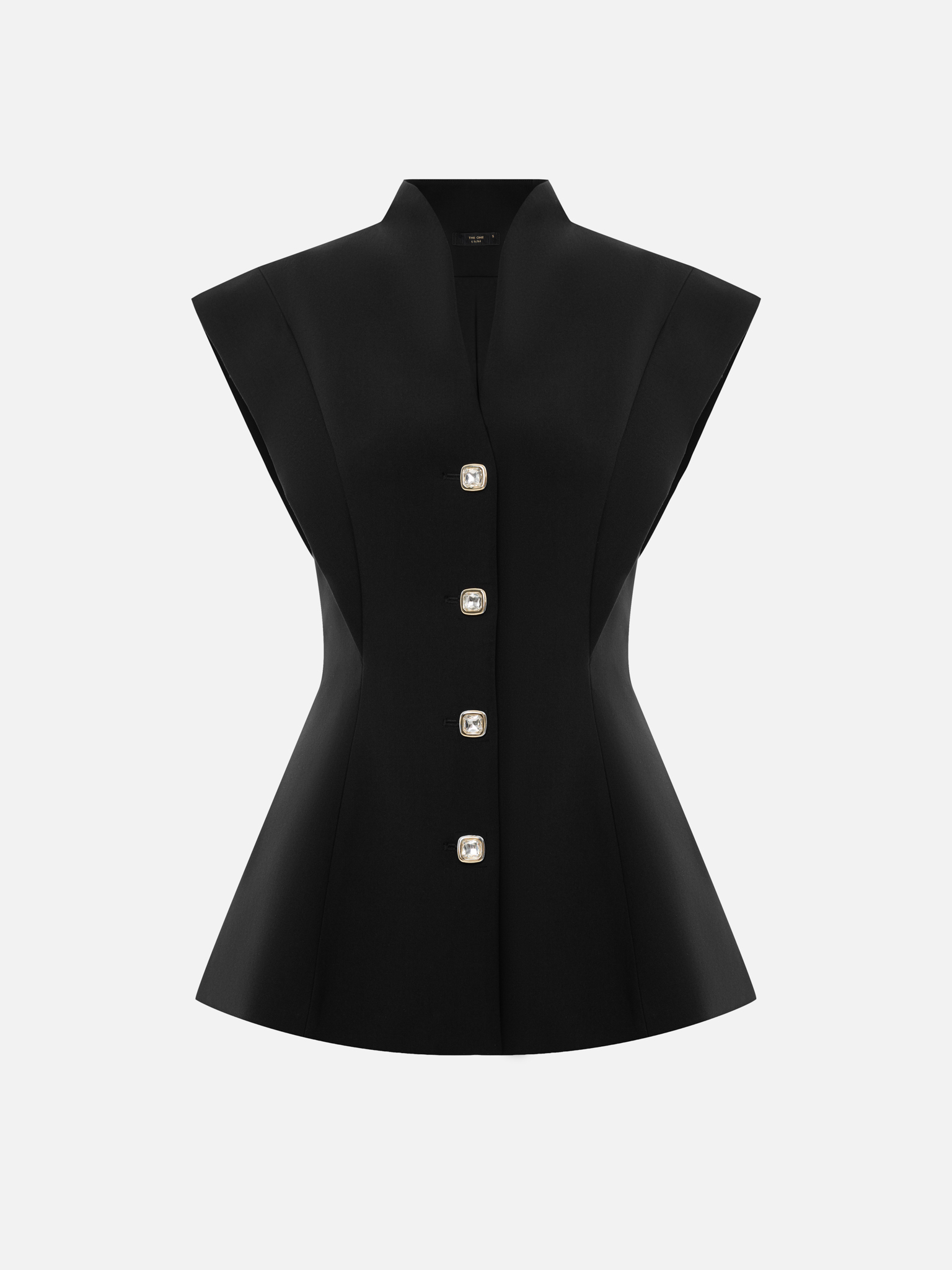 Приталенный жилет с акцентными плечами и баской