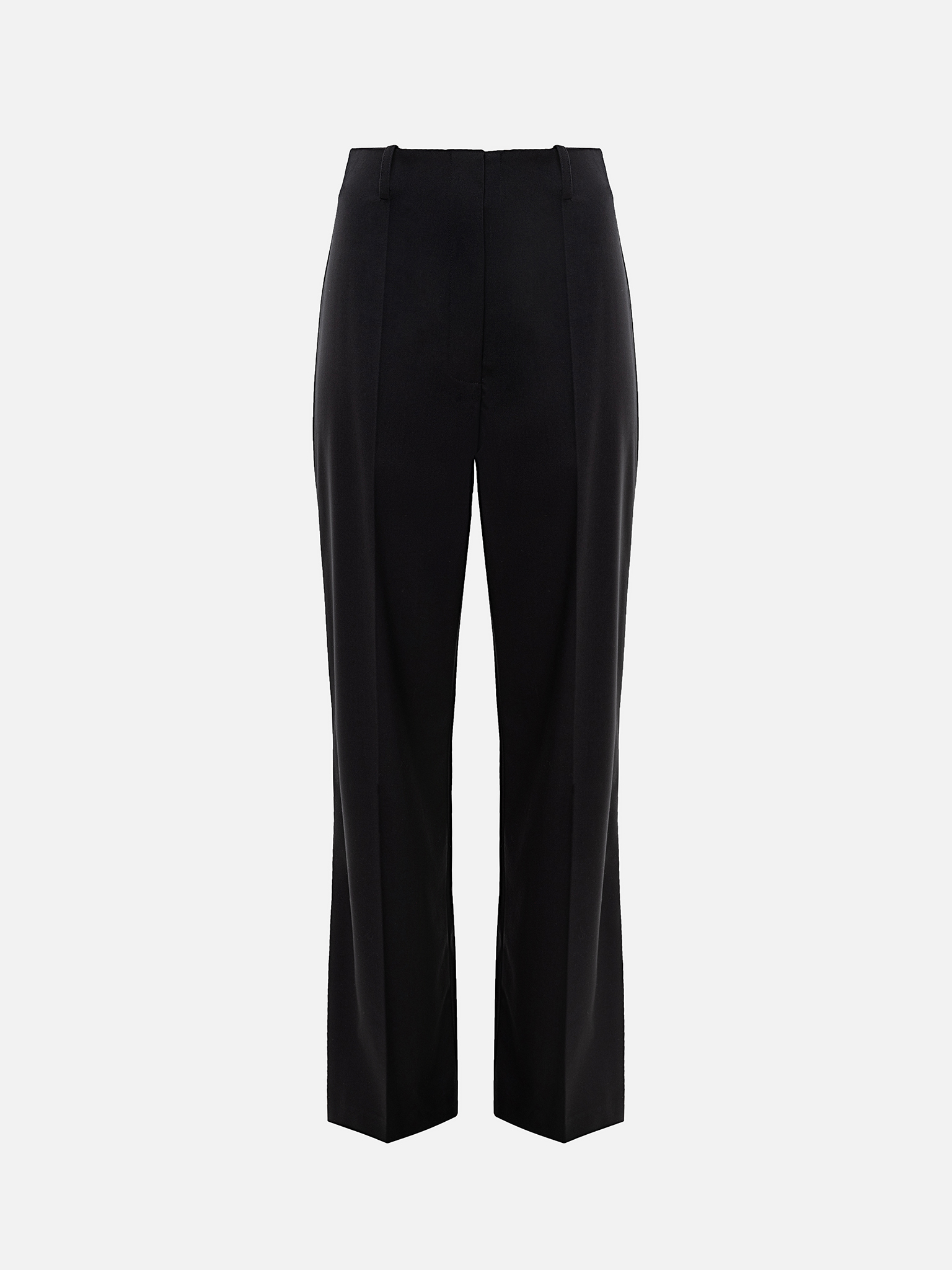 Loose suiting trousers with creases