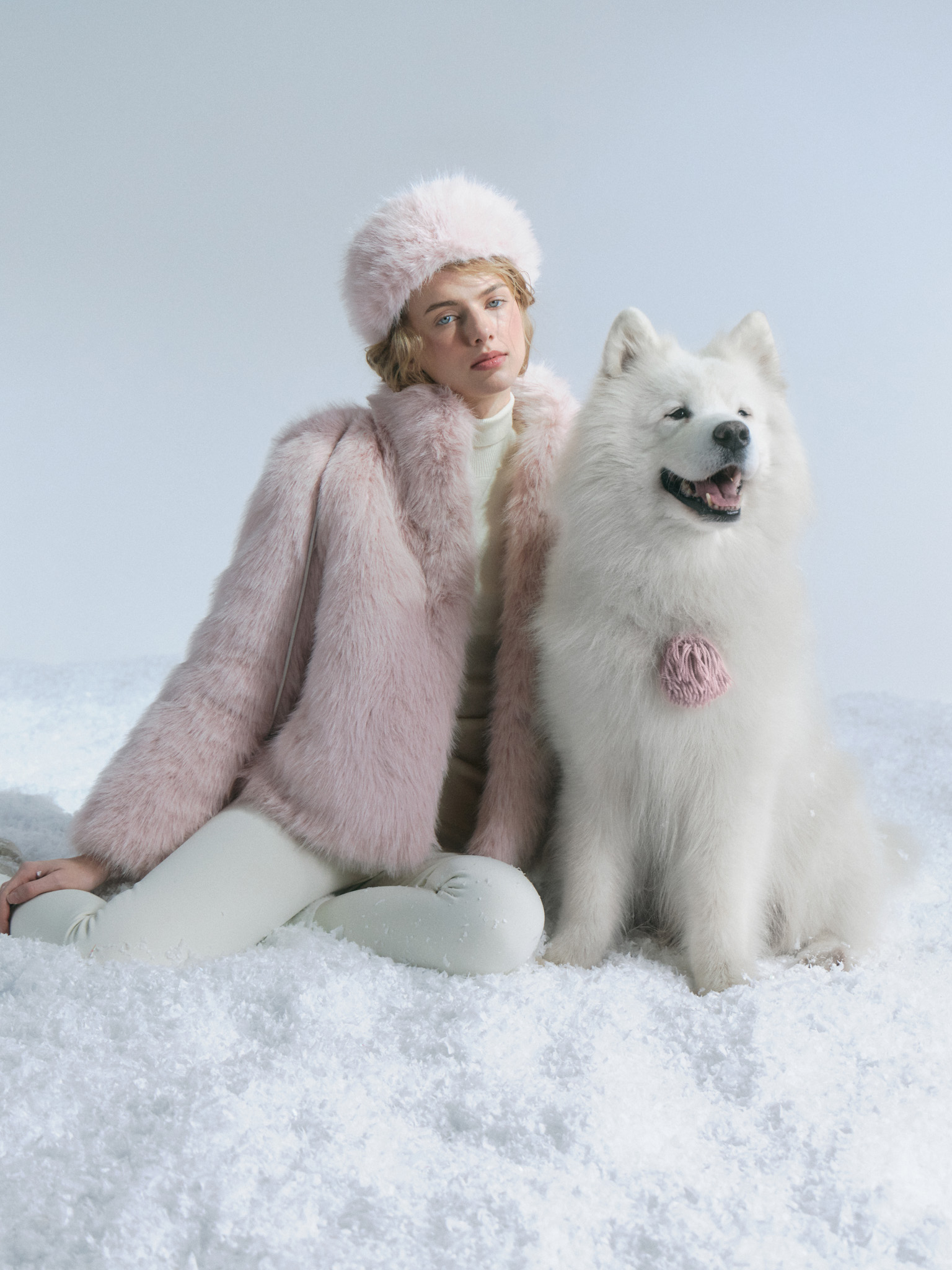 Short eco-fur coat with fluffy pile
