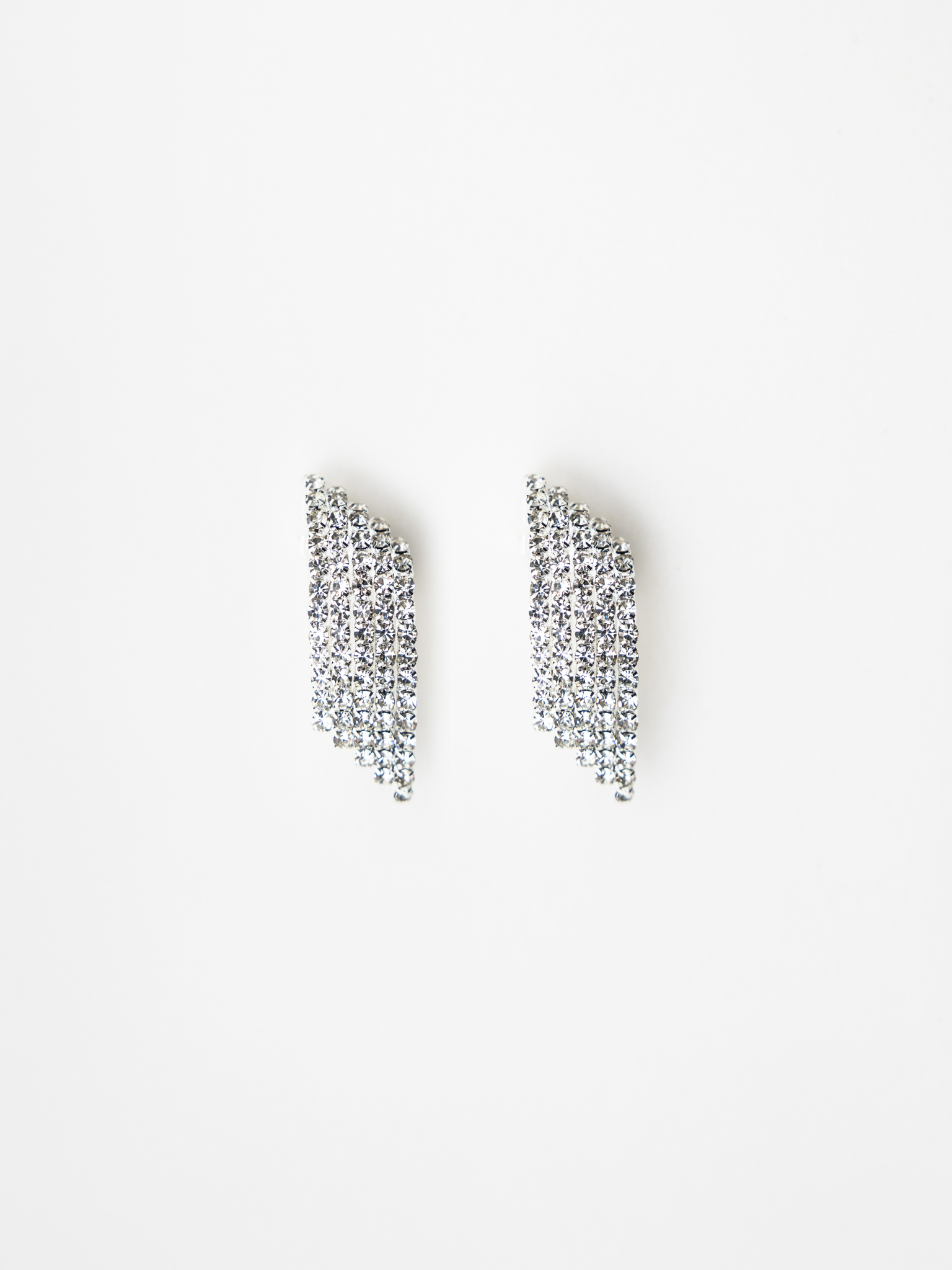Stud earrings made of large crystals