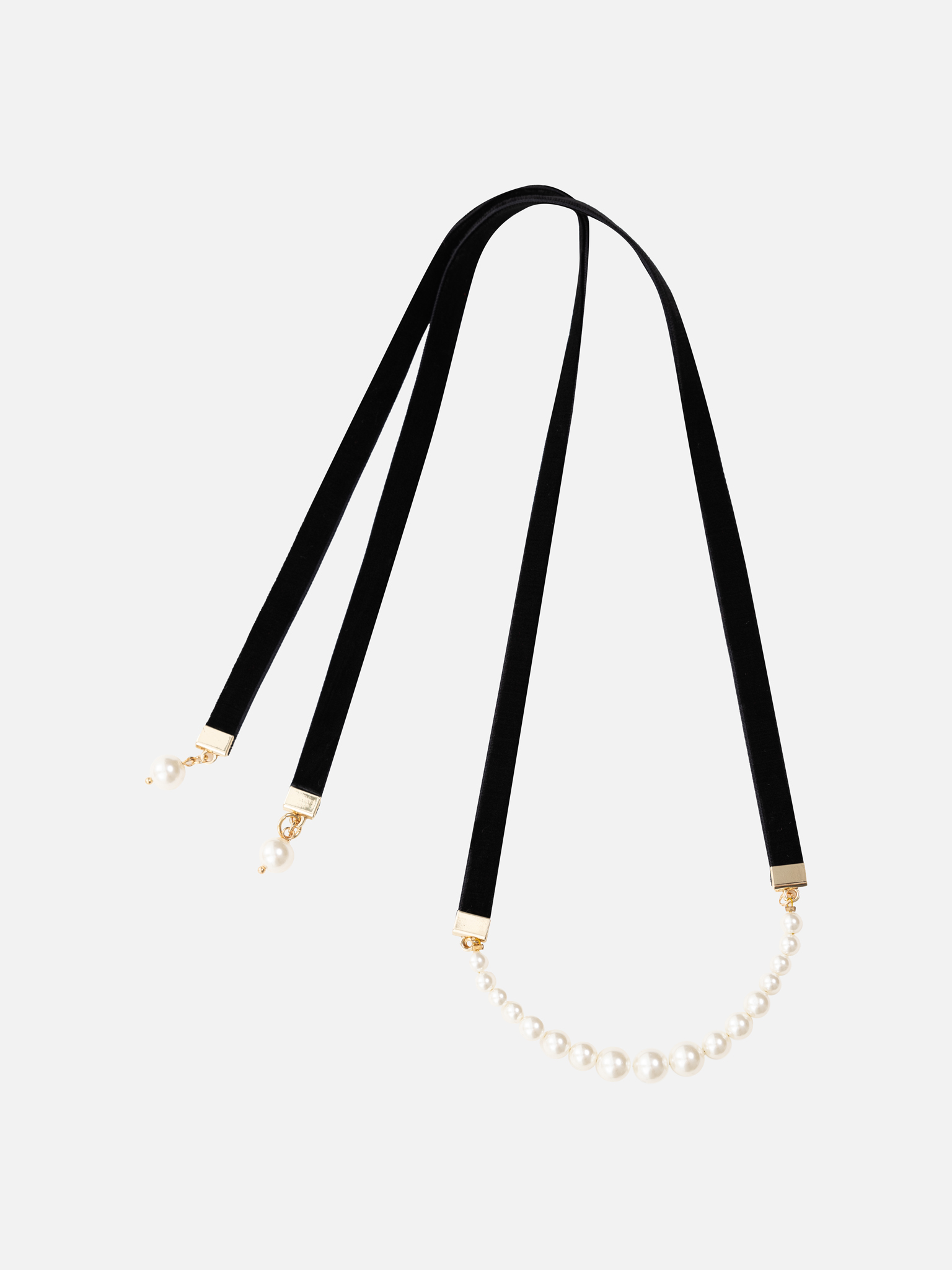 Pearl choker with long ties