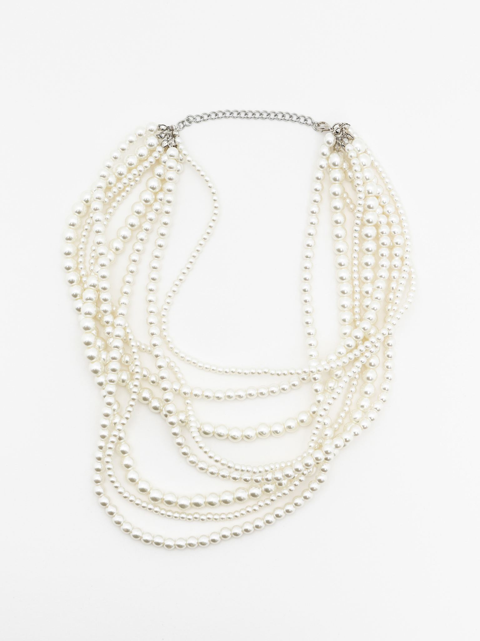 Multi-level pearl necklace