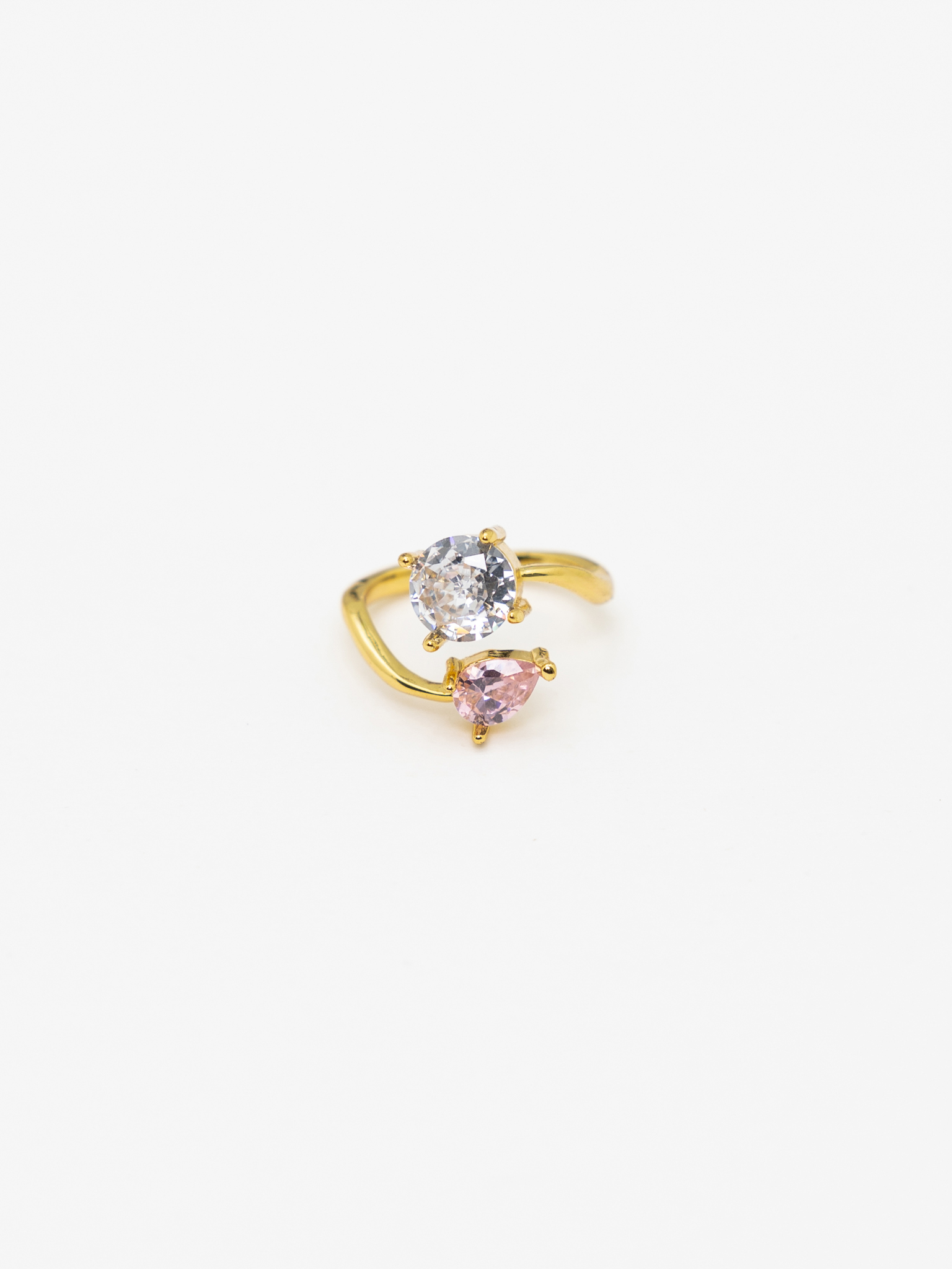 Asymmetrical ring with large stones