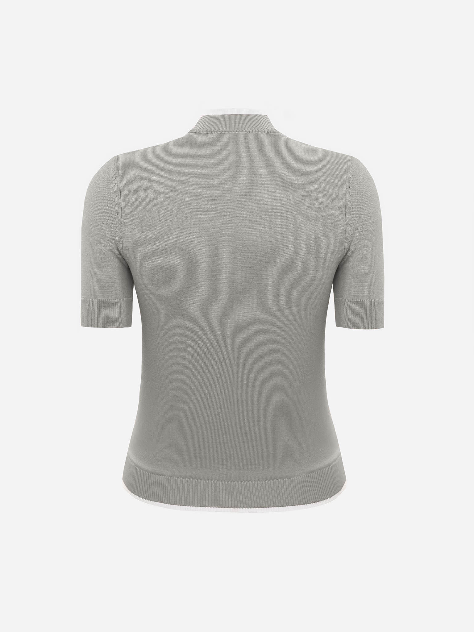 Strickpullover mit kurzen Ärmeln und geknöpftem Kragen