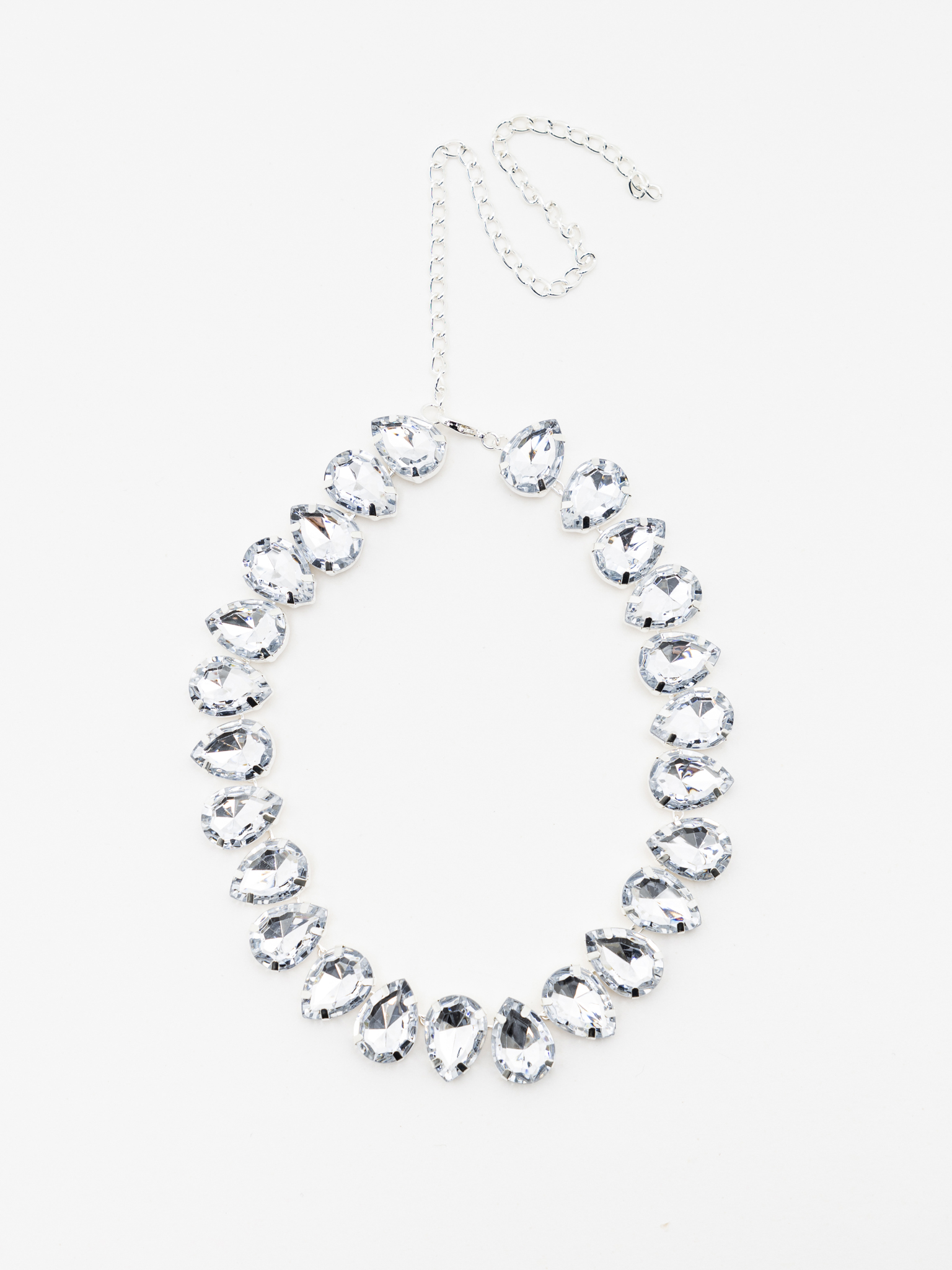 Choker made from large crystals