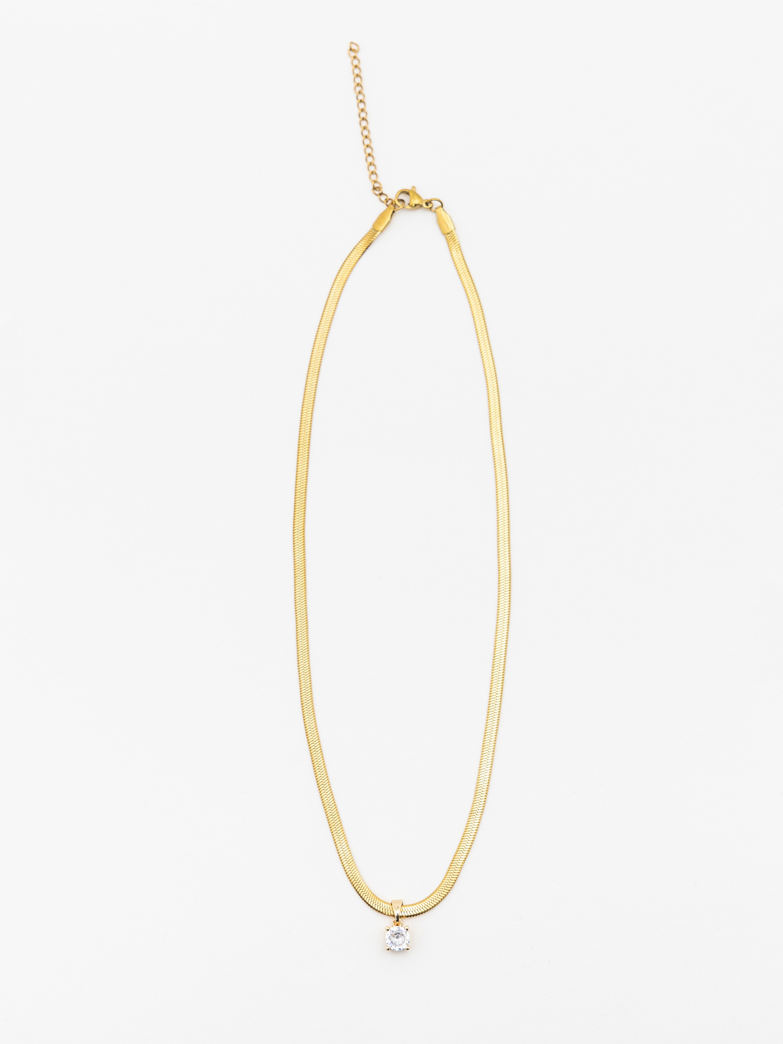 Flat chain with crystal pendant