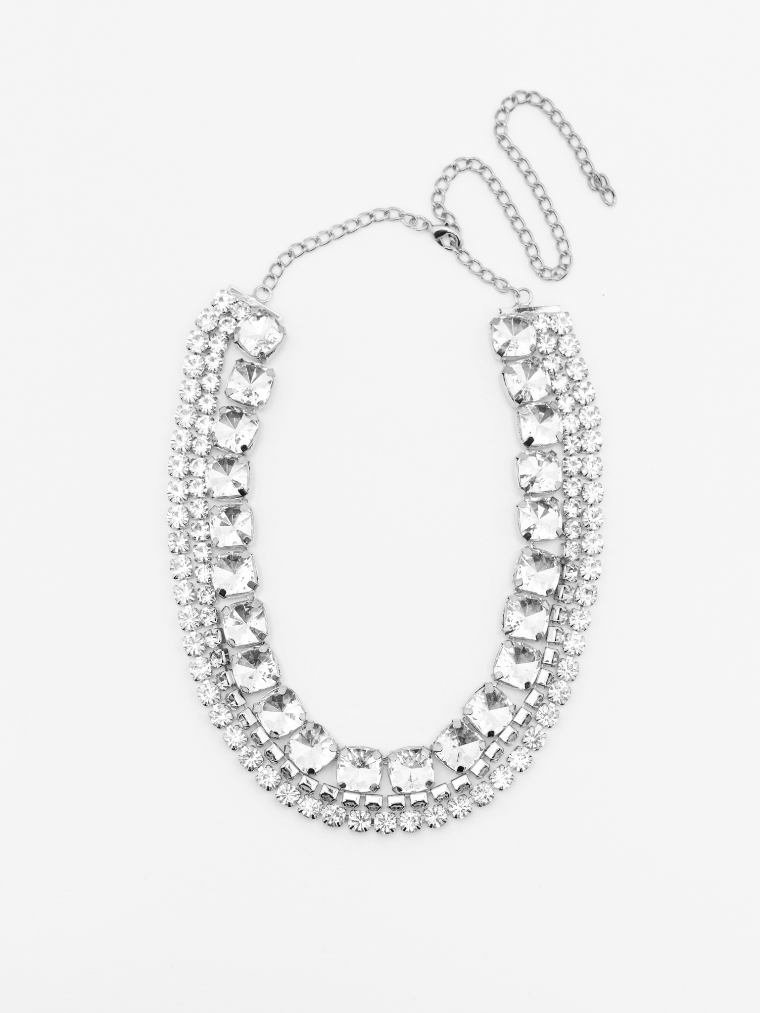 Set of three necklaces with large crystals