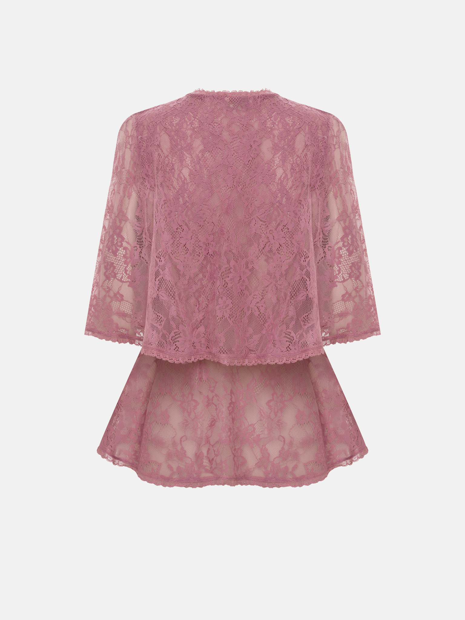 Блуза из гипюра с баской на талии и кейпом