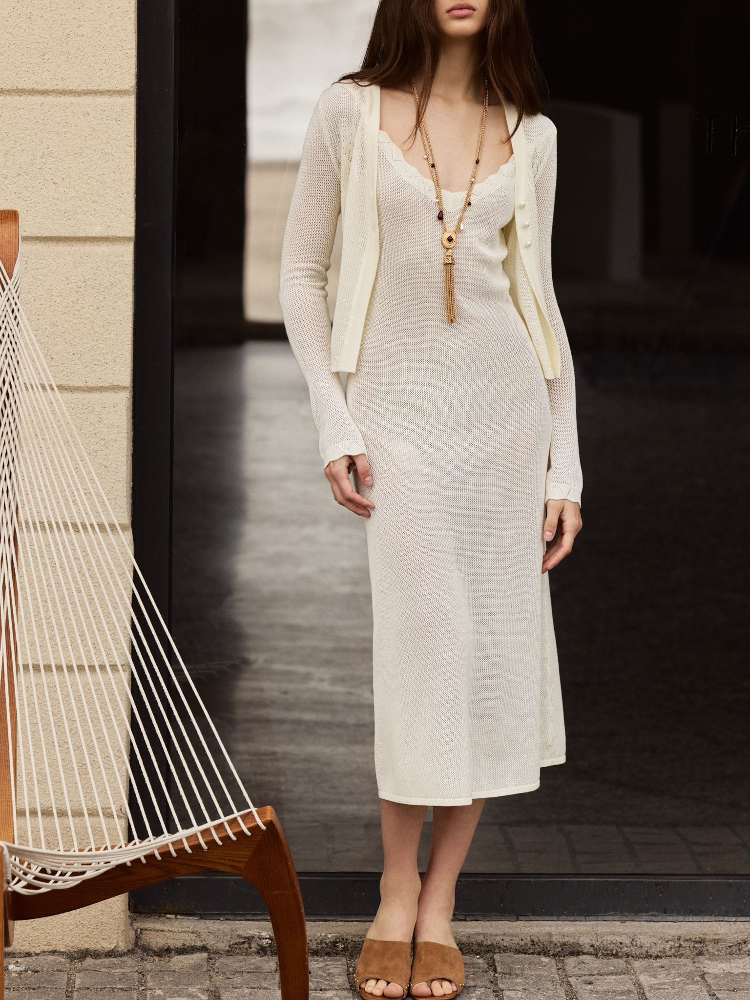 Платье миди из вязаного трикотажа