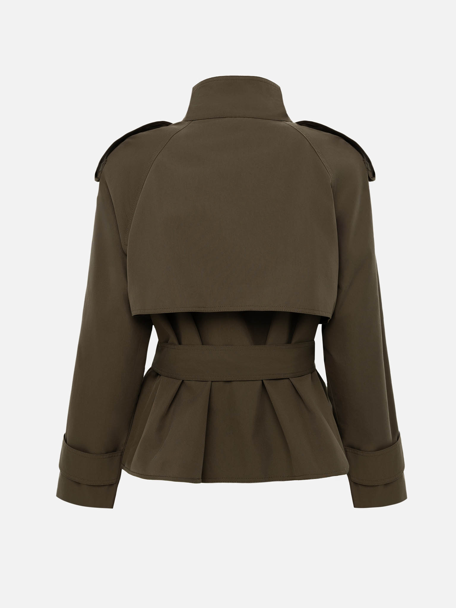 Короткий тренч с высоким воротником и поясом в тон