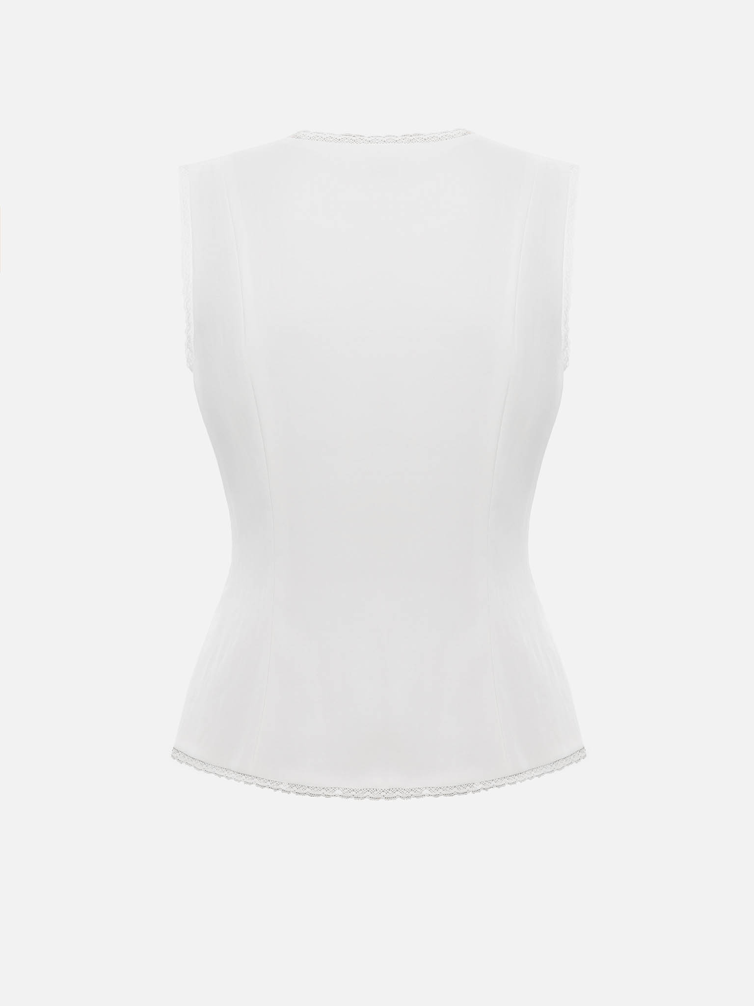 Приталенный жилет из вискозы с ажурным декором