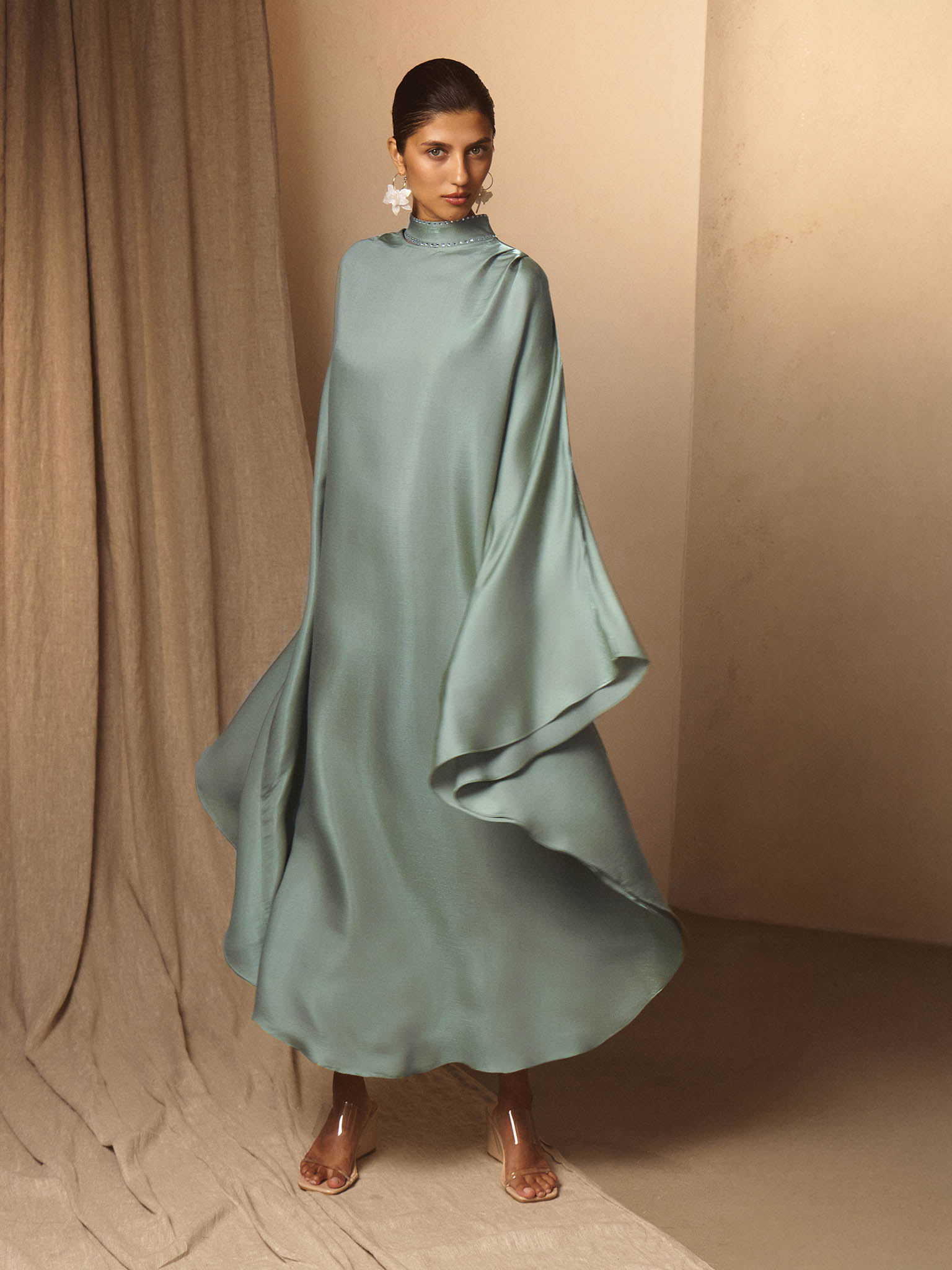 Loose maxi dress with rhinestones on collar