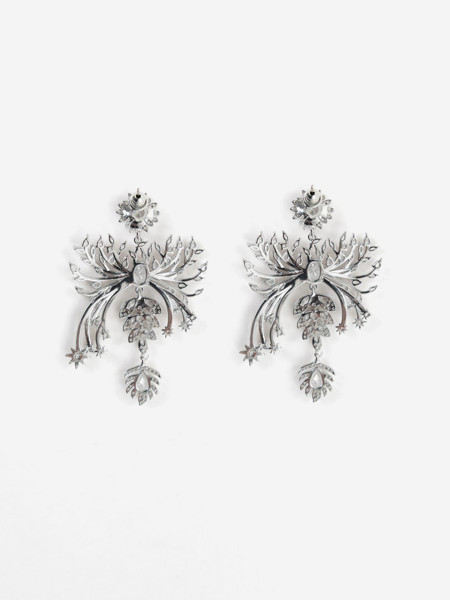 Intricate stud earrings with different-sized stones