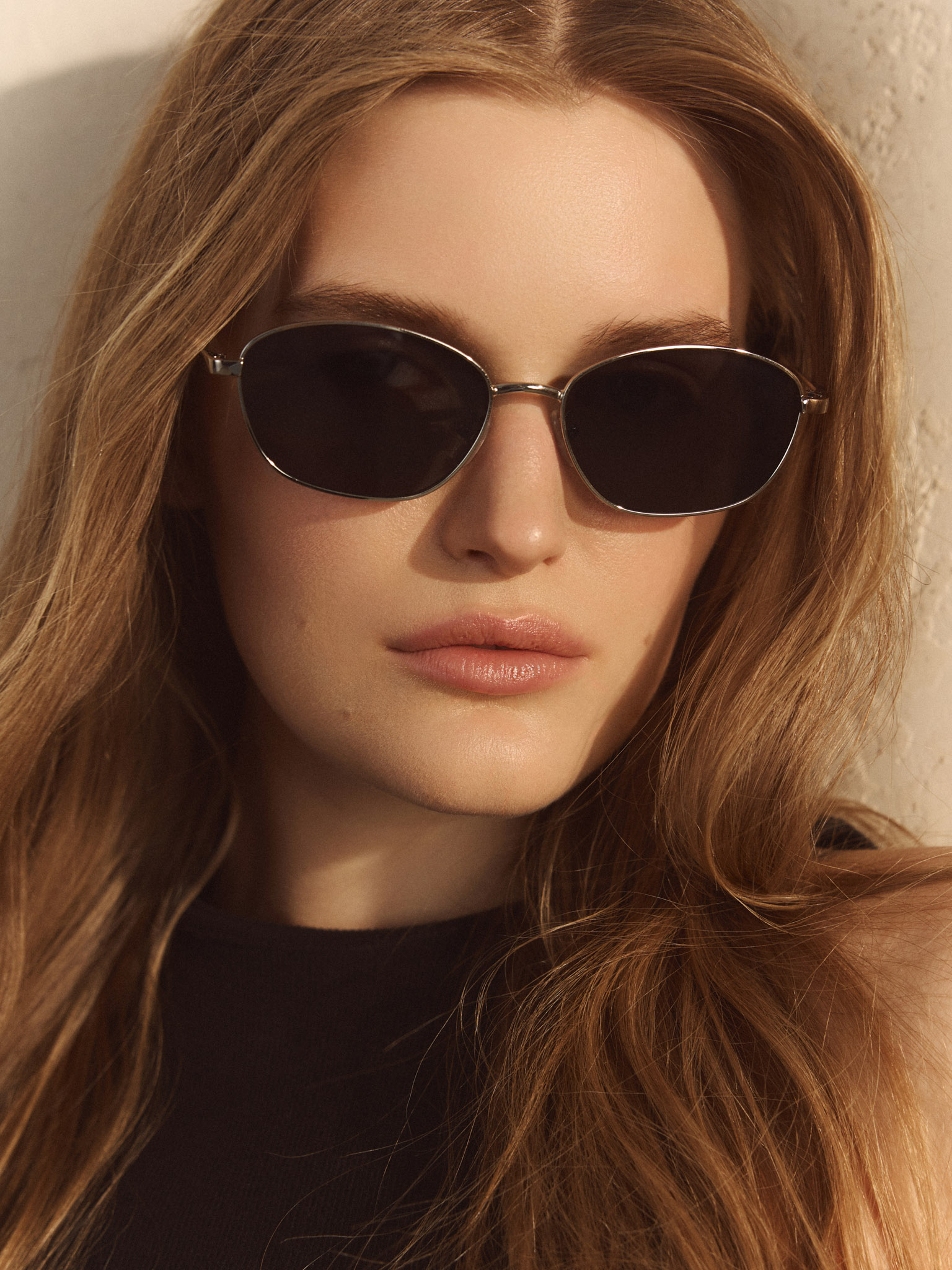 Metal-frame sunglasses