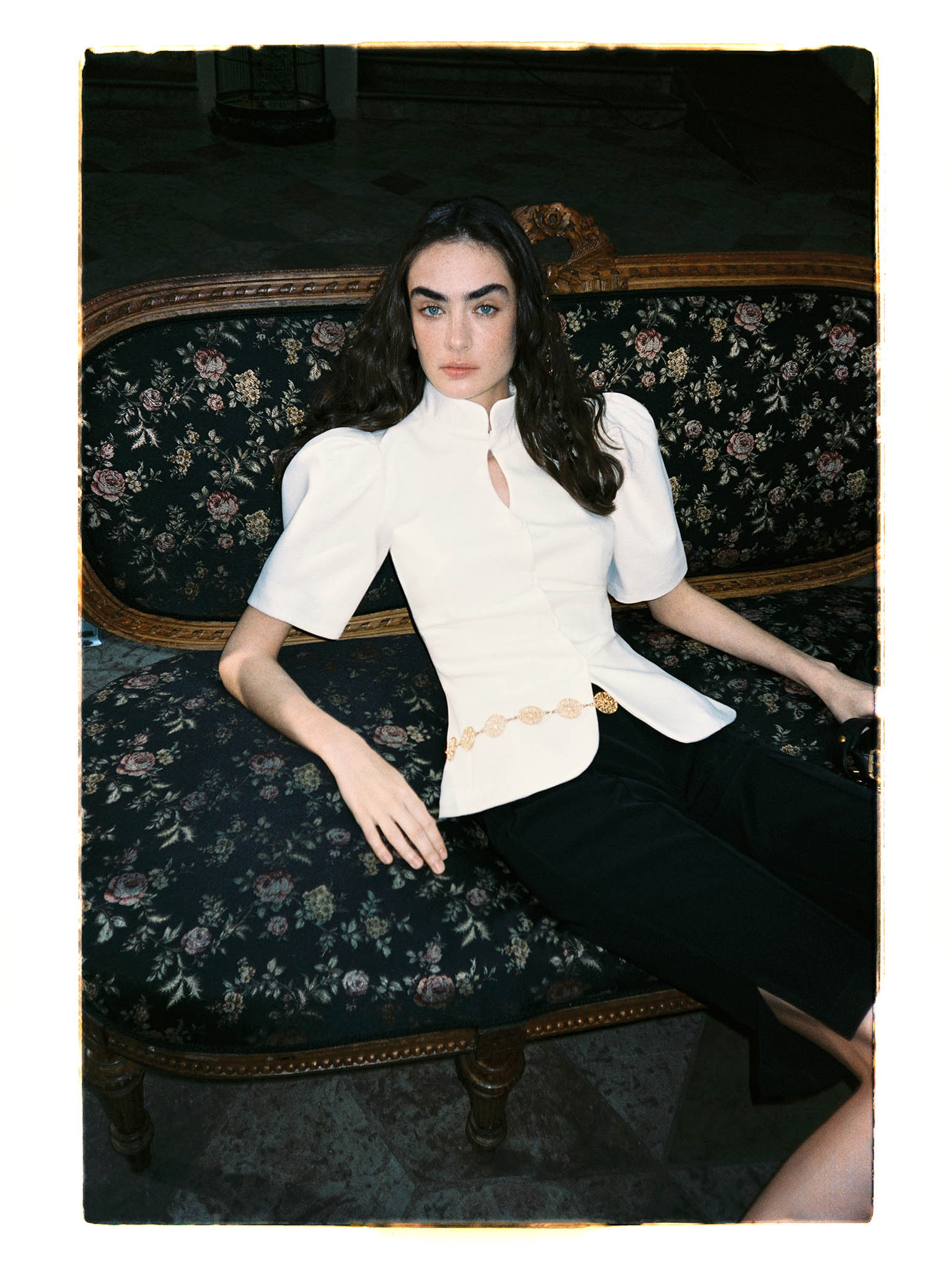 Single-breasted jacket with stand-up collar and short sleeves