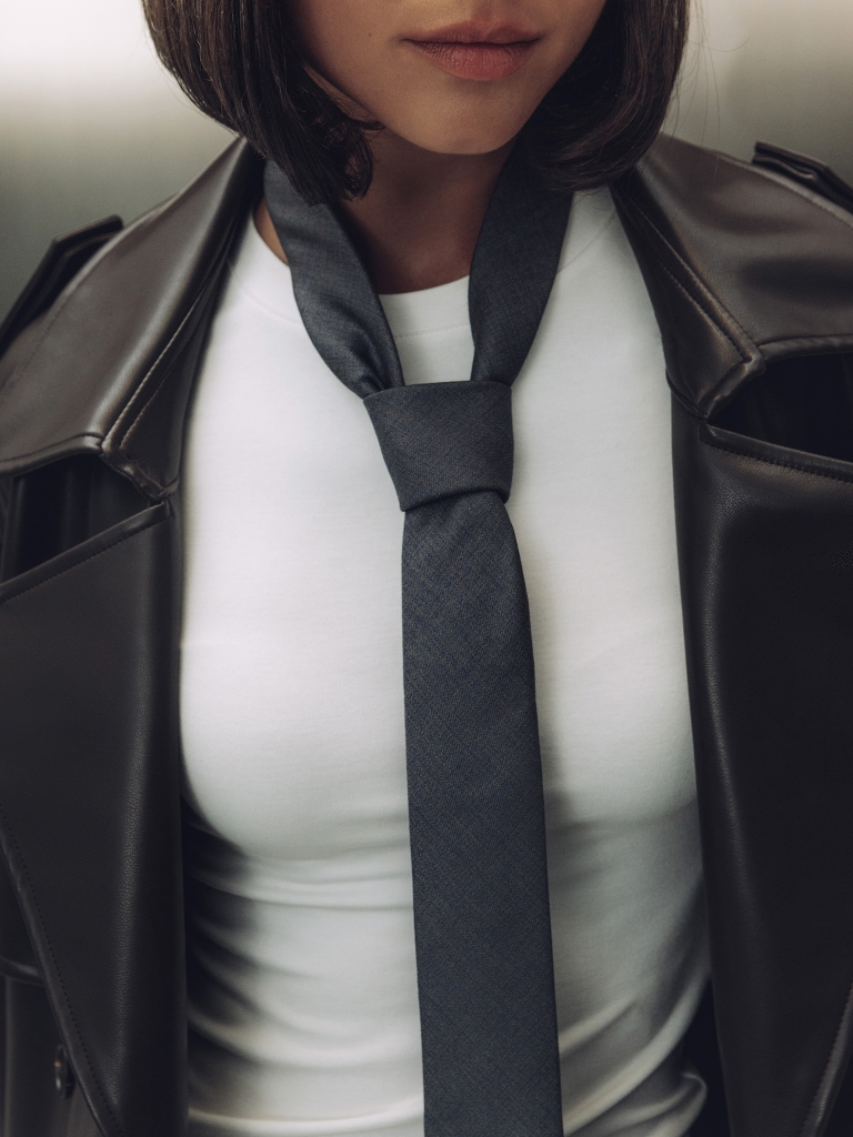 Однотонный галстук