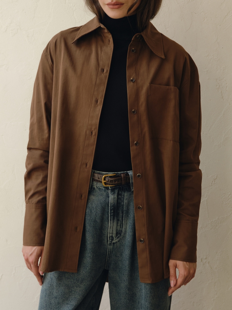 Oversize shirt in smooth fabric