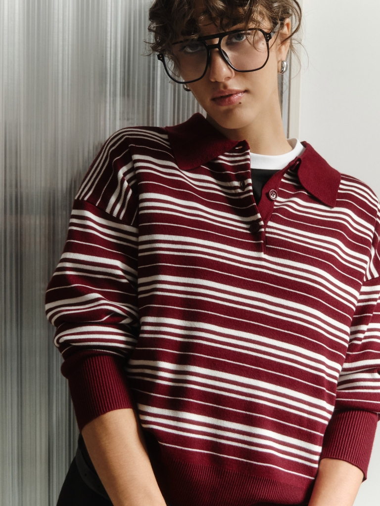 Striped knitted polo with long sleeves