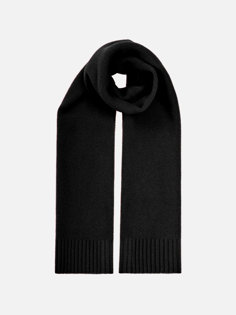 Woollen scarf with ribbed edges