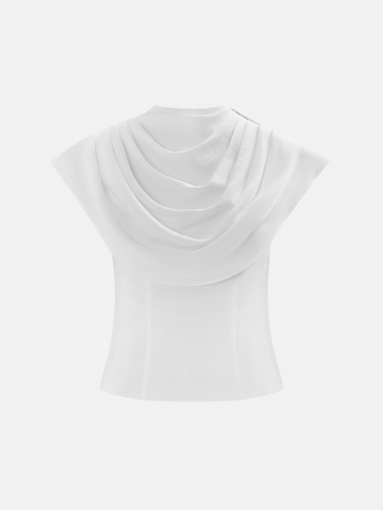 Приталенный топ с драпировкой на груди